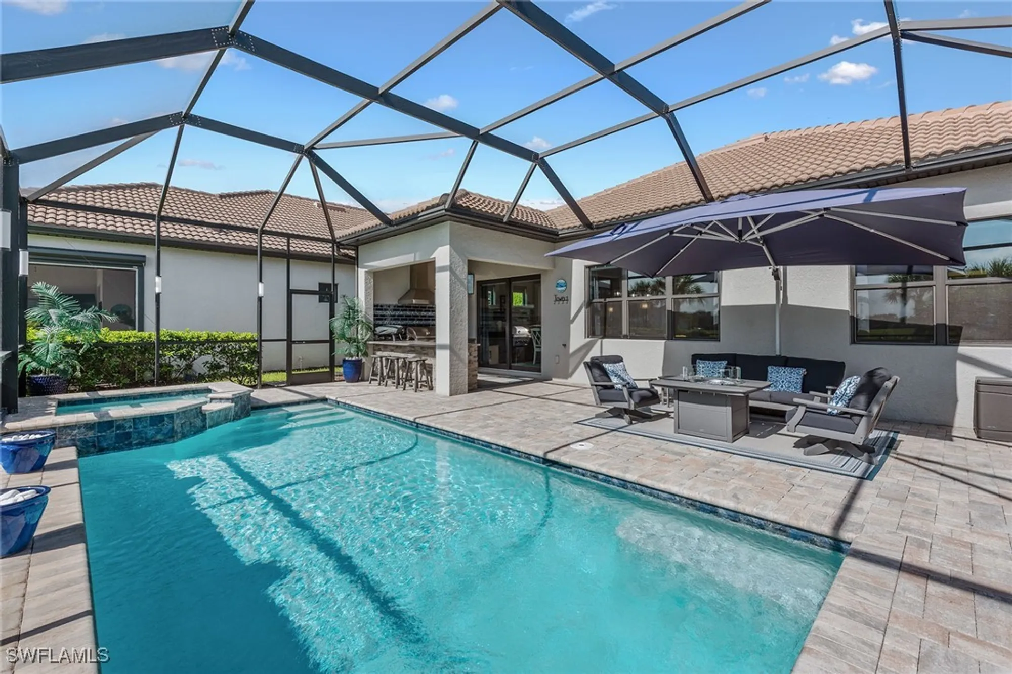 Property Slideshow image 30 of 50 | 2740 amaranda ct, Naples, FL, 34114