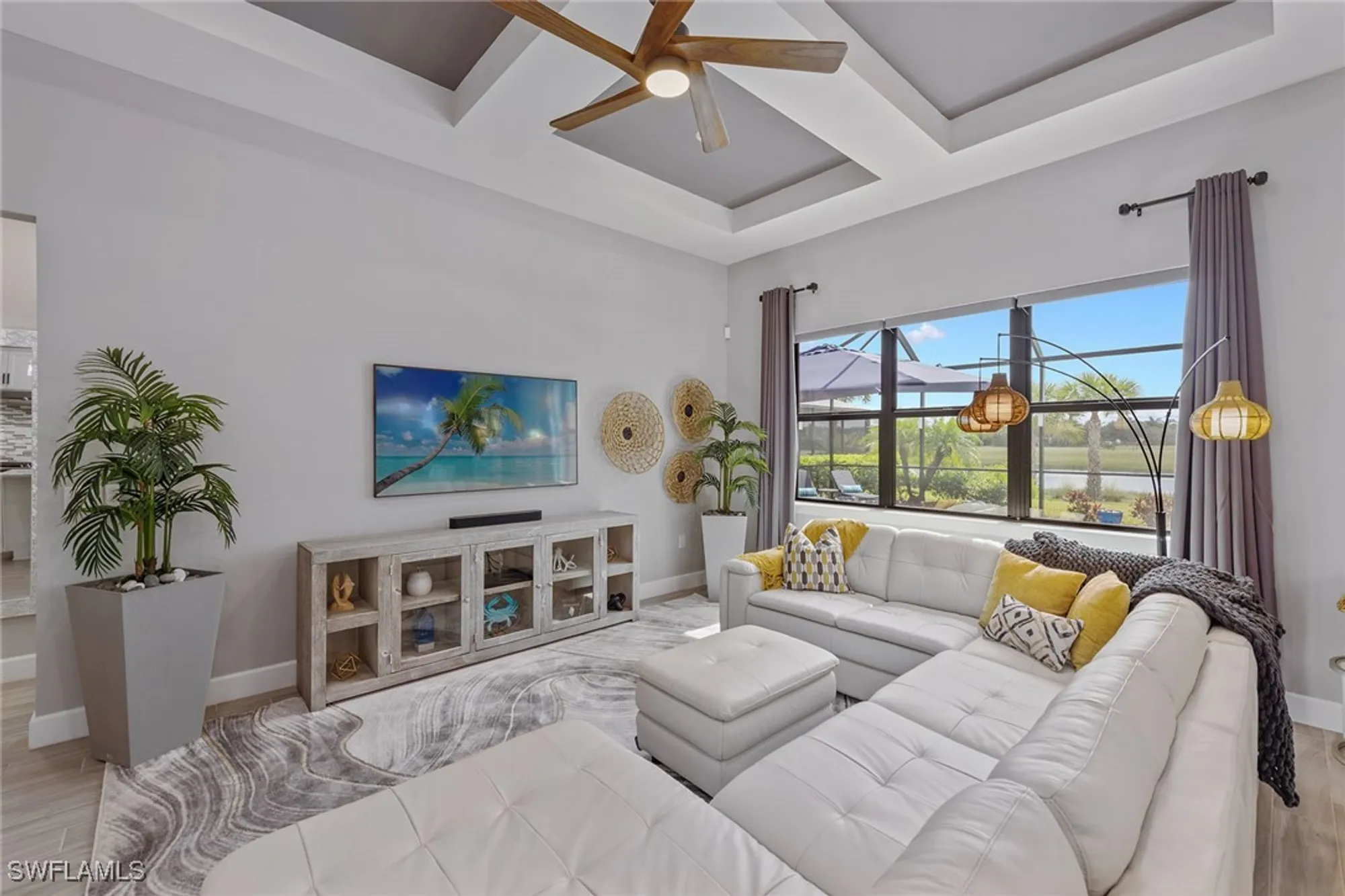 Property Slideshow image 7 of 50 | 2740 amaranda ct, Naples, FL, 34114