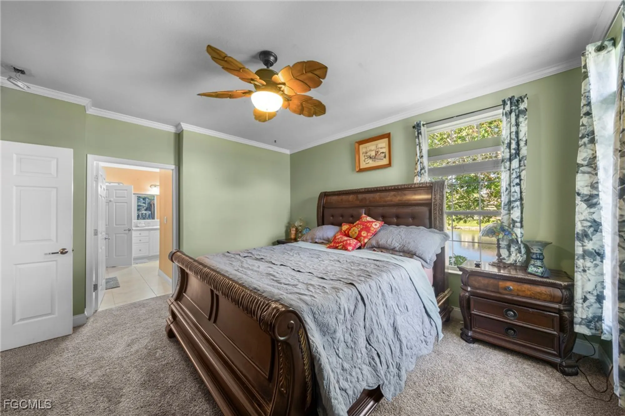 Property Slideshow image 15 of 30 | 8632 lake front ct, Punta Gorda, FL, 33950