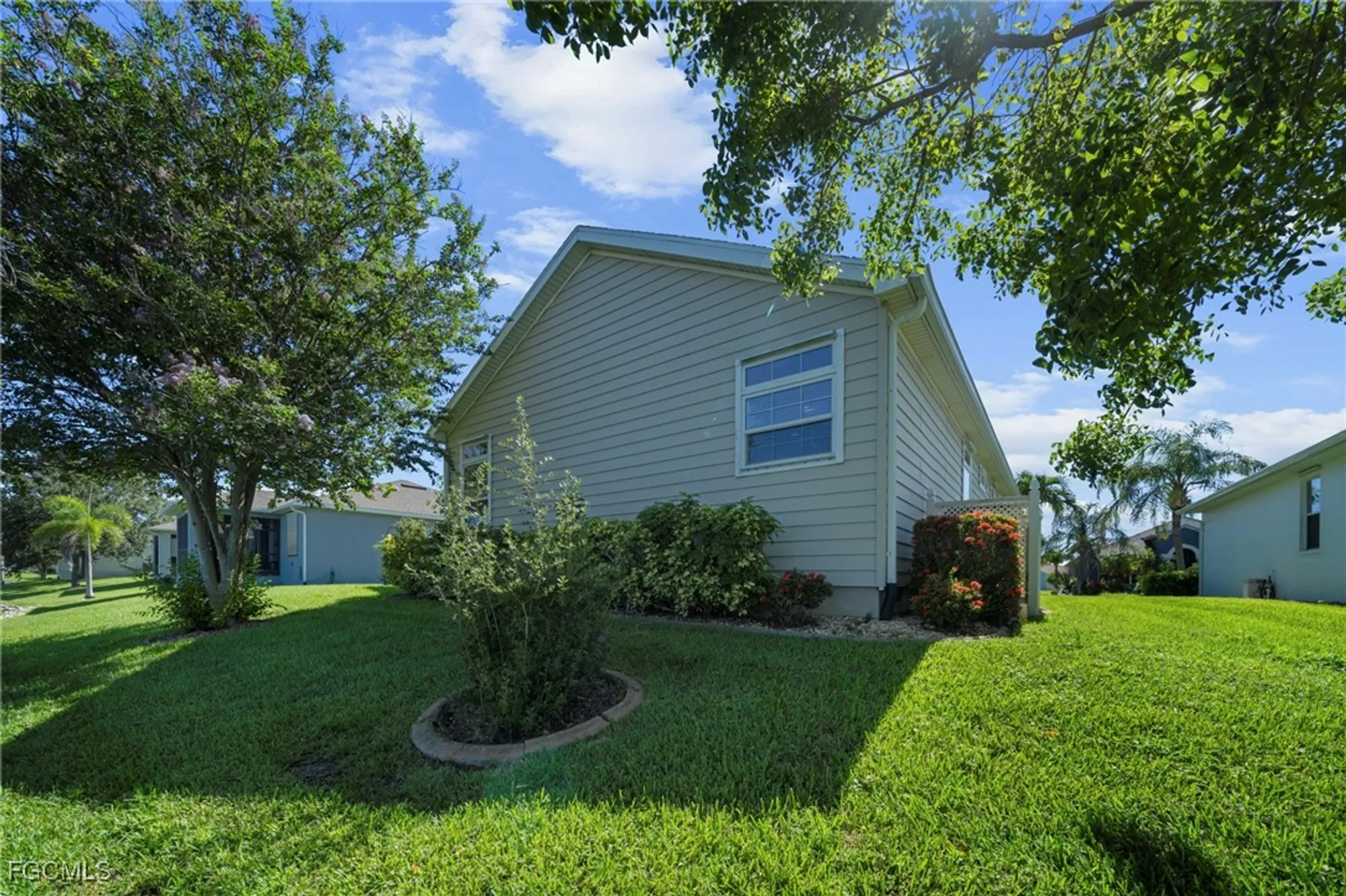 Property Slideshow image 23 of 30 | 8632 lake front ct, Punta Gorda, FL, 33950