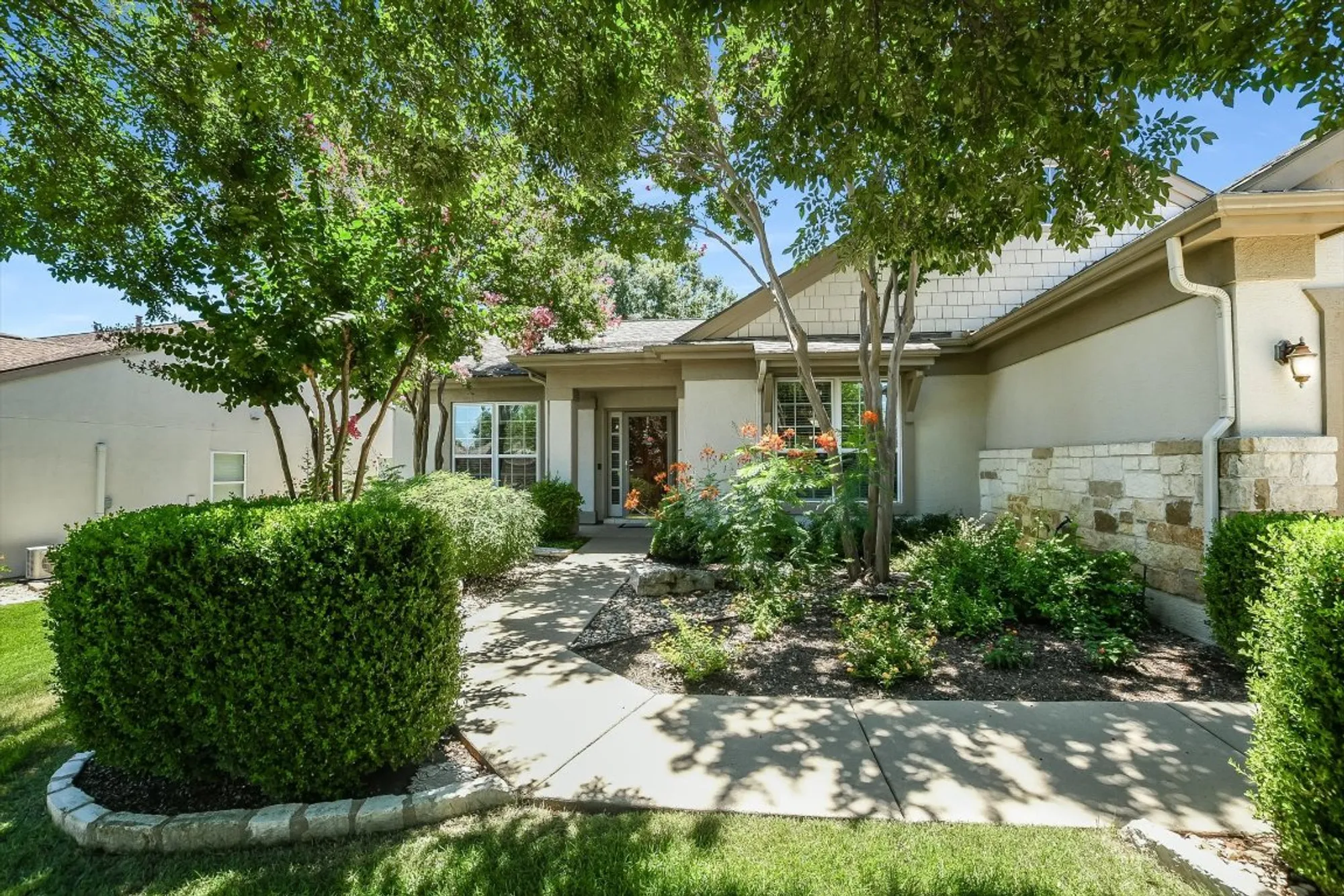 Property Slideshow image 2 of 20 | 104 nueces trl, Georgetown, TX, 78633