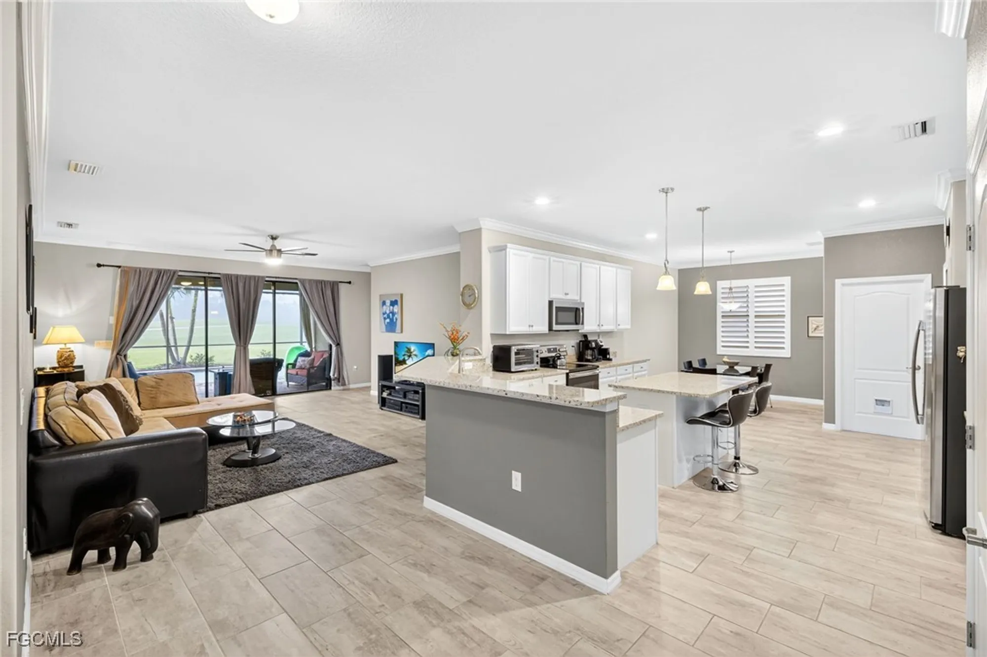 Property Slideshow image 15 of 50 | 10686 prato dr, Fort Myers, FL, 33913