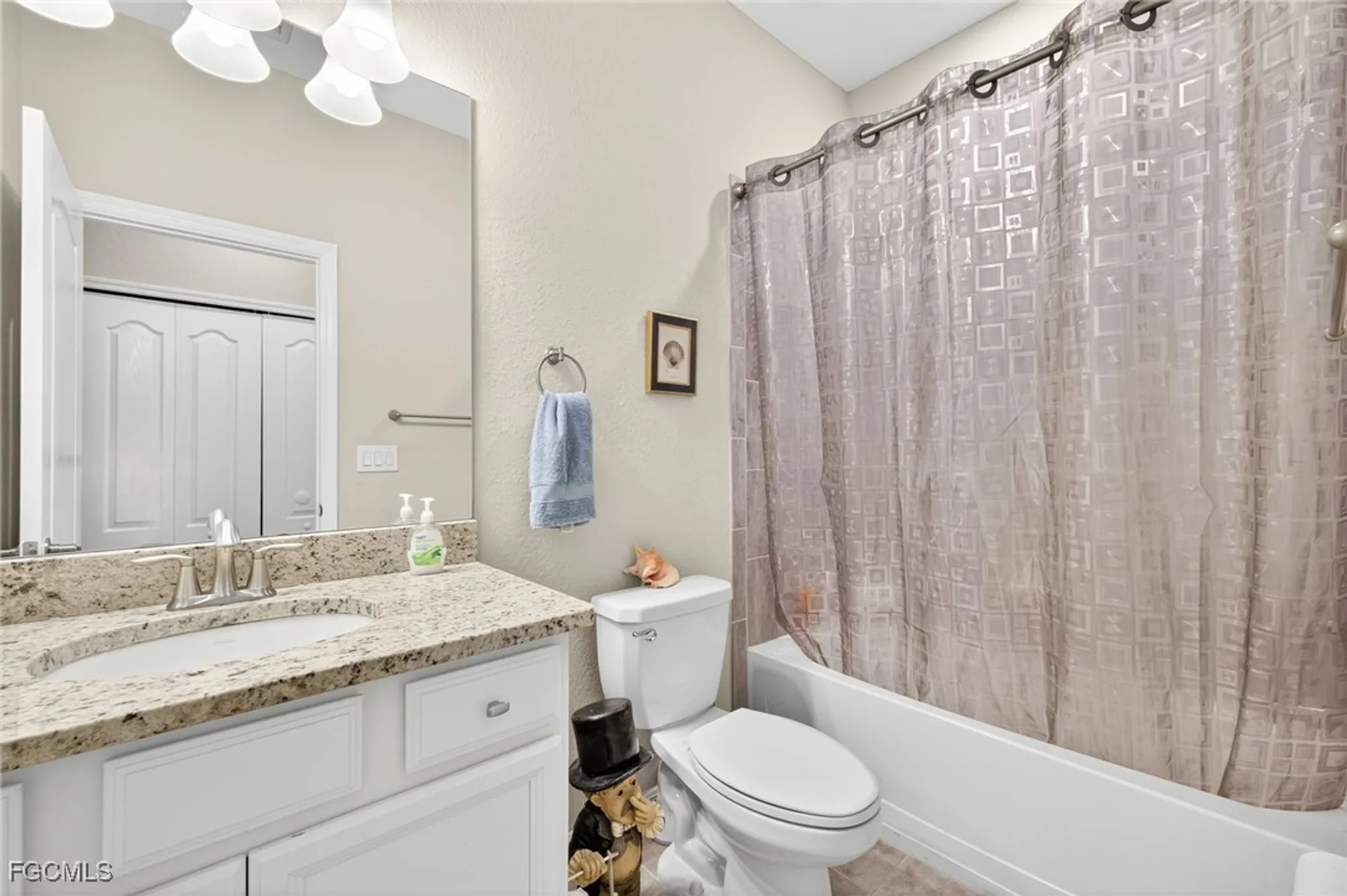 Property Slideshow image 28 of 50 | 10686 prato dr, Fort Myers, FL, 33913