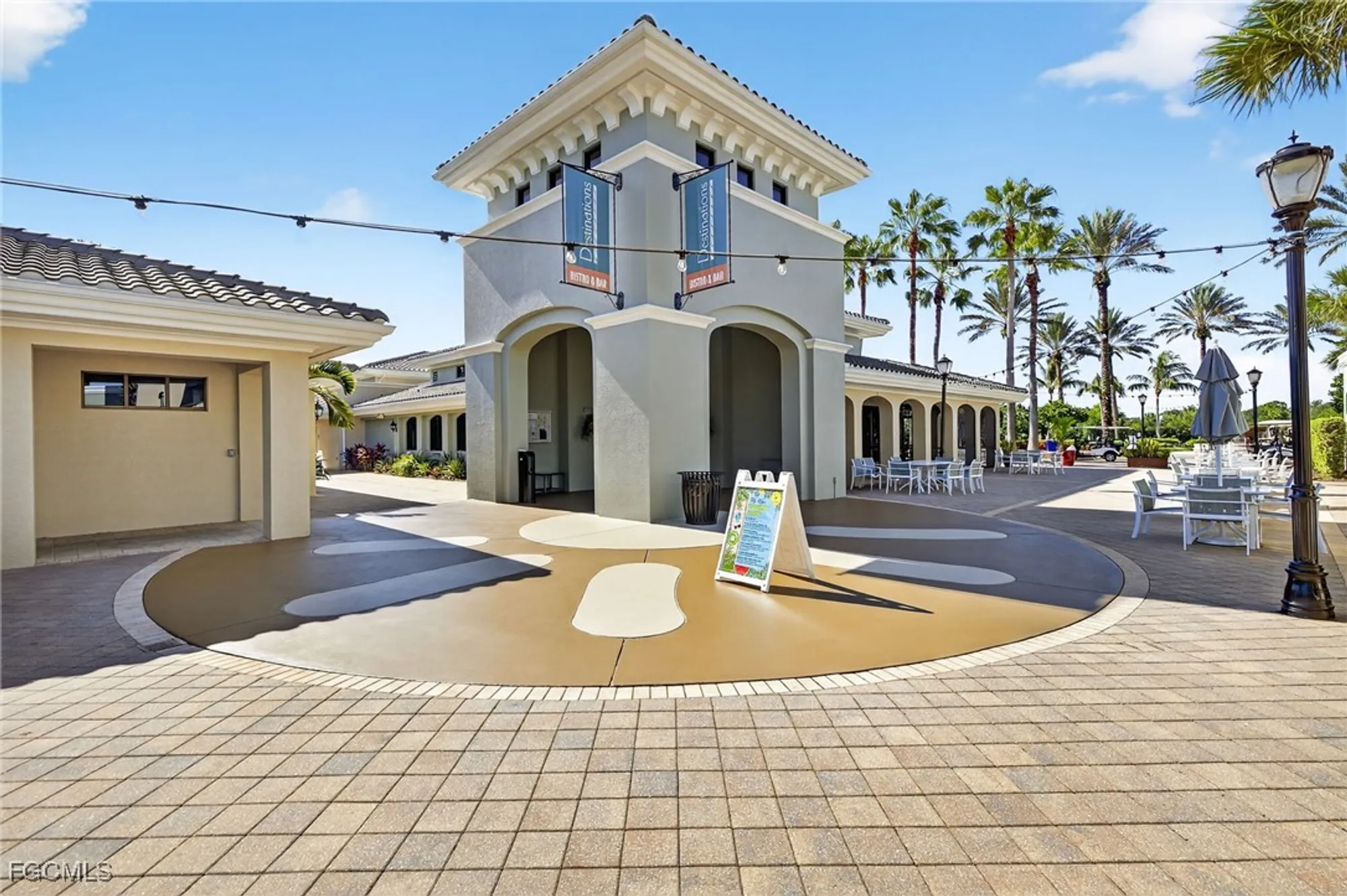 Property Slideshow image 33 of 50 | 10686 prato dr, Fort Myers, FL, 33913