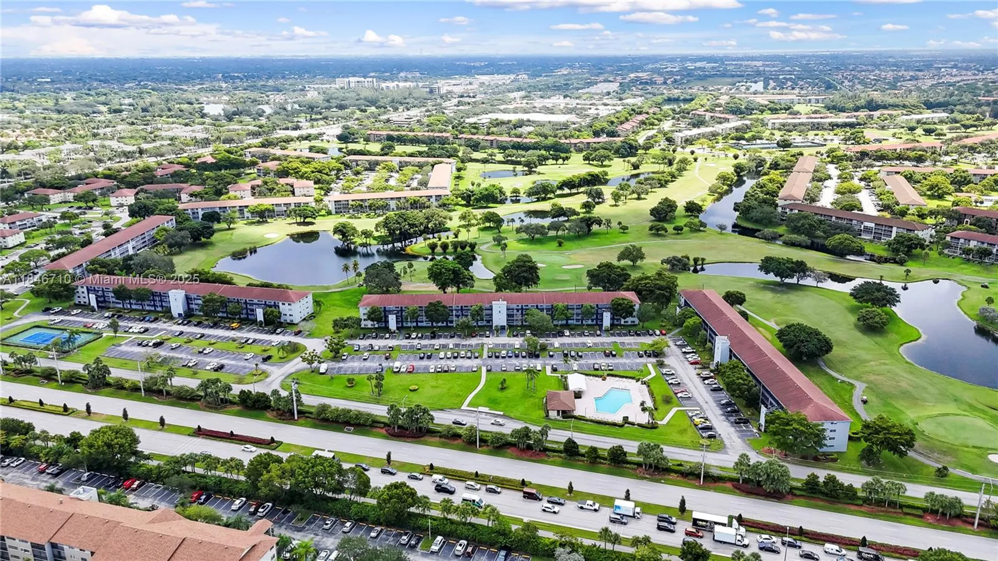 Property Slideshow image 29 of 43 | 551 sw 135th ave apt 111b, Pembroke Pines, FL, 33027