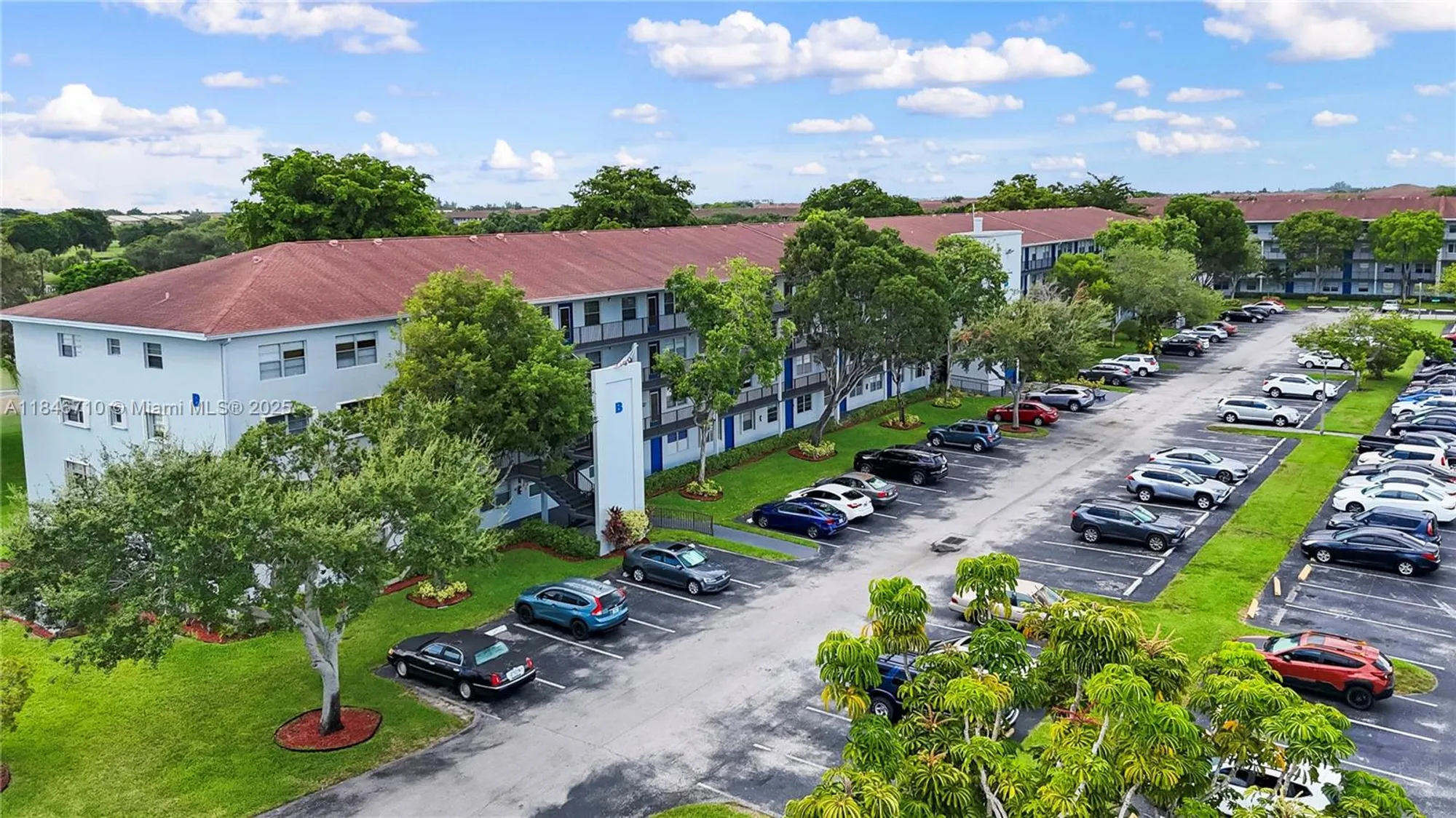 Property Slideshow image 35 of 43 | 551 sw 135th ave apt 111b, Pembroke Pines, FL, 33027