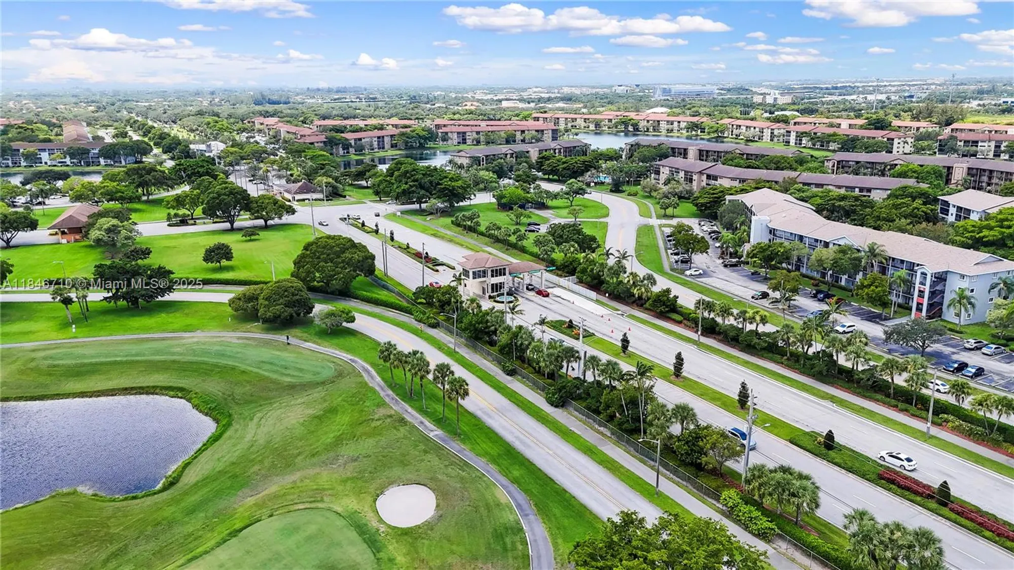 Property Slideshow image 36 of 43 | 551 sw 135th ave apt 111b, Pembroke Pines, FL, 33027