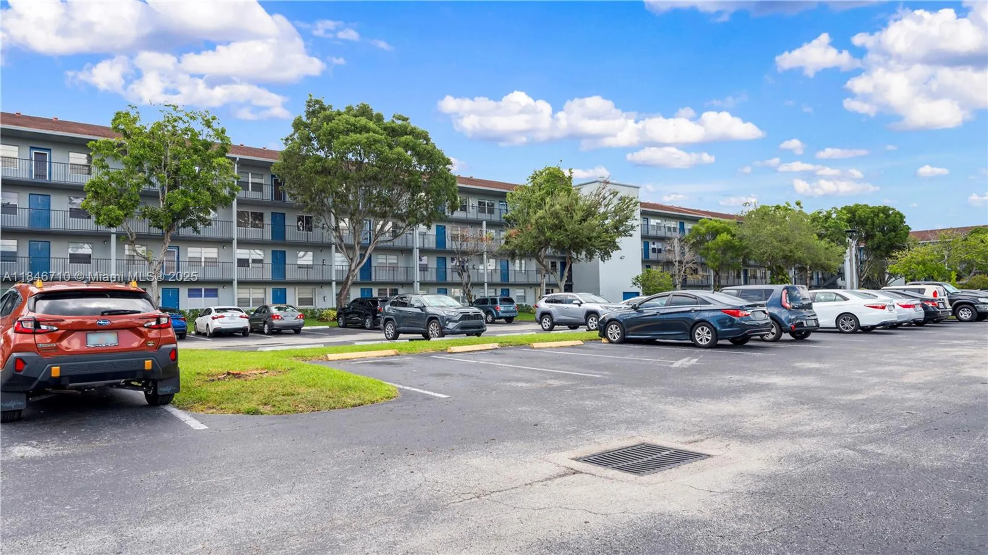 Property Slideshow image 41 of 43 | 551 sw 135th ave apt 111b, Pembroke Pines, FL, 33027