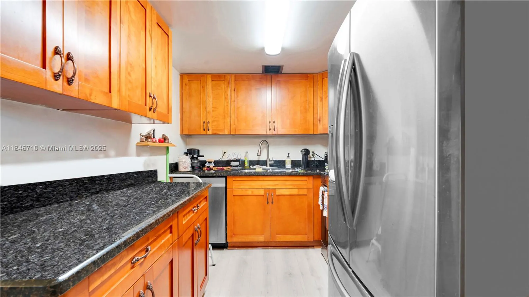 Property Slideshow image 8 of 43 | 551 sw 135th ave apt 111b, Pembroke Pines, FL, 33027