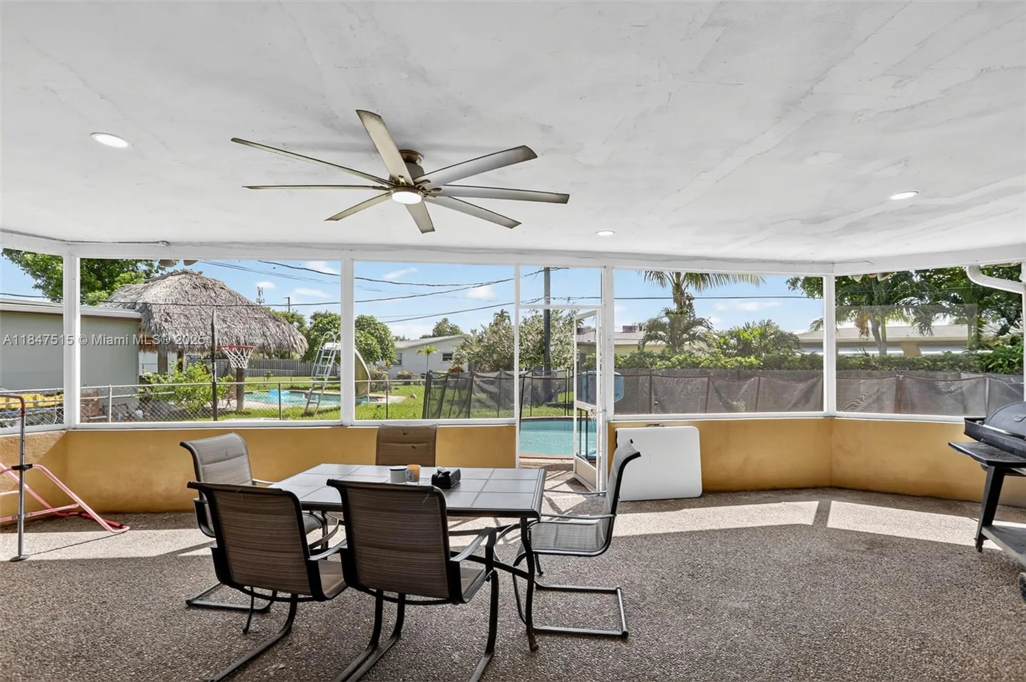 Property Slideshow image 32 of 48 | 1055 nw 66th ave, Margate, FL, 33063