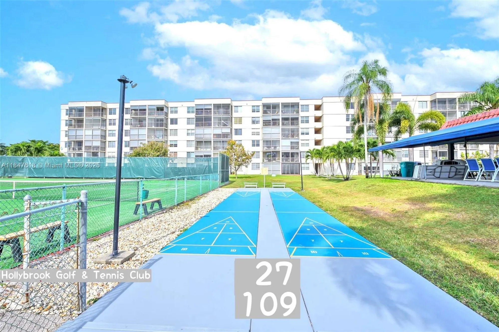Property Slideshow image 39 of 44 | 681 s hollybrook dr 109, Pembroke Pines, FL, 33025