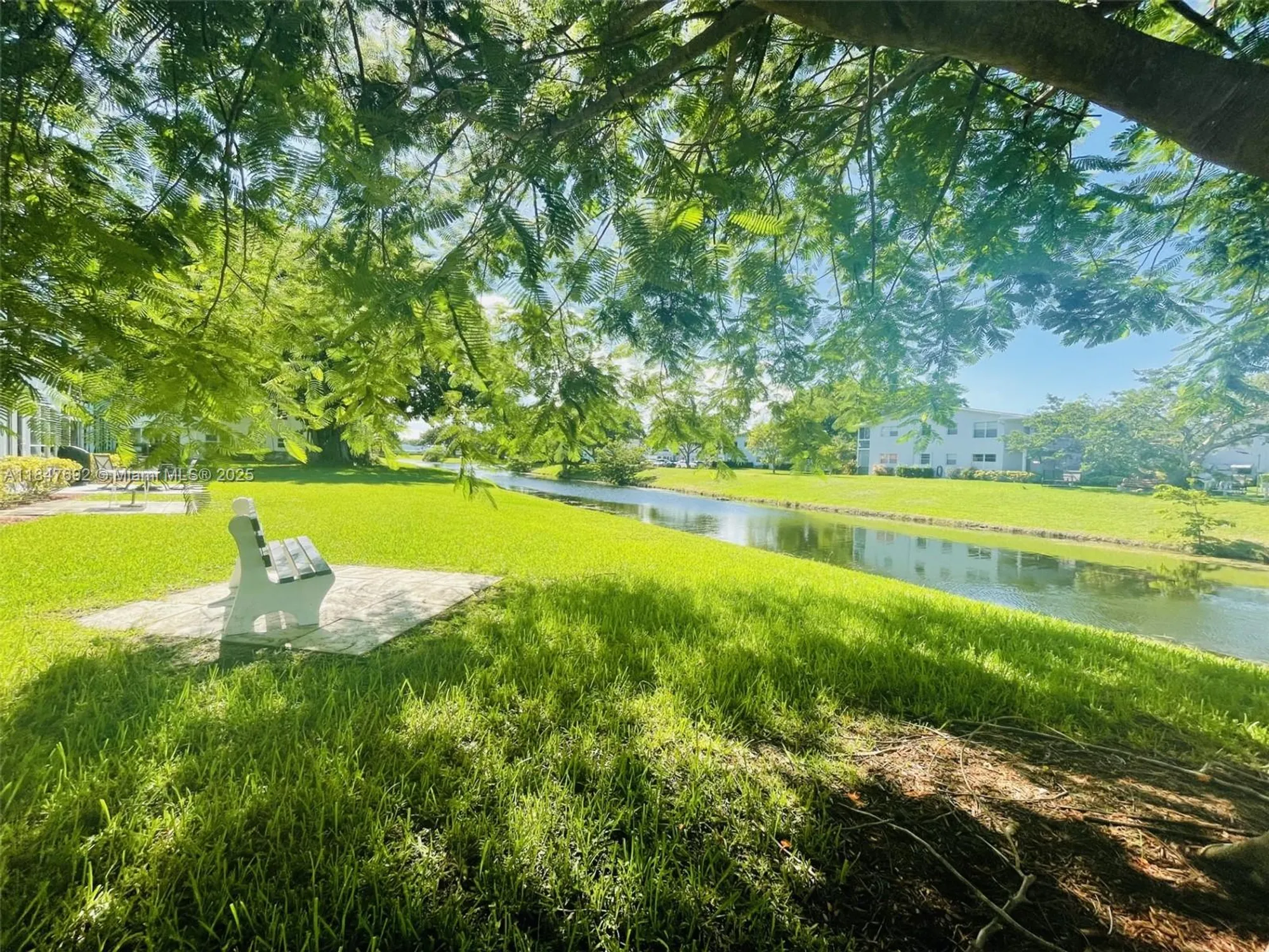 Property Slideshow image 15 of 36 | 293 newport t # 293, Deerfield Beach, FL, 33442