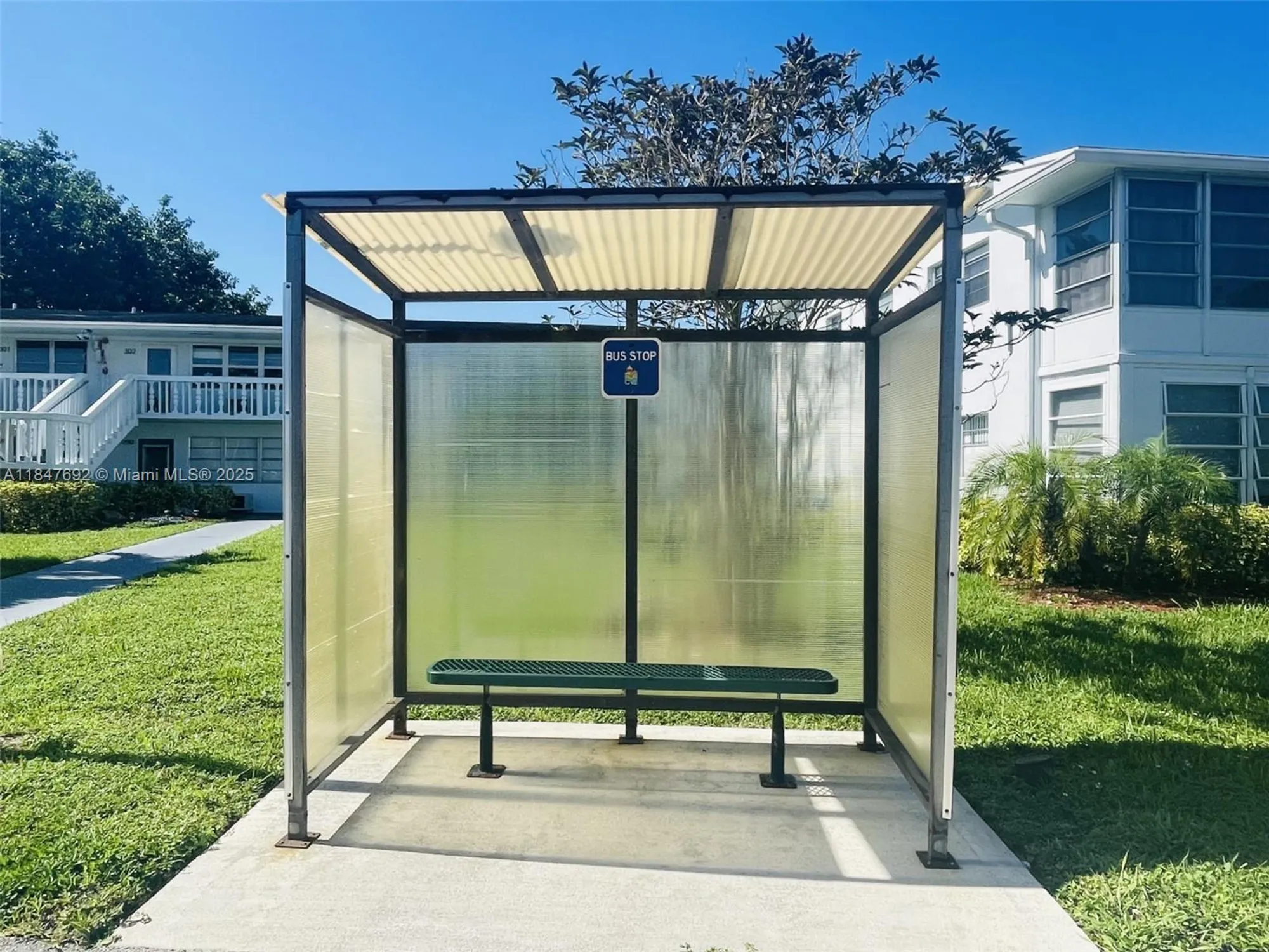 Property Slideshow image 19 of 36 | 293 newport t # 293, Deerfield Beach, FL, 33442