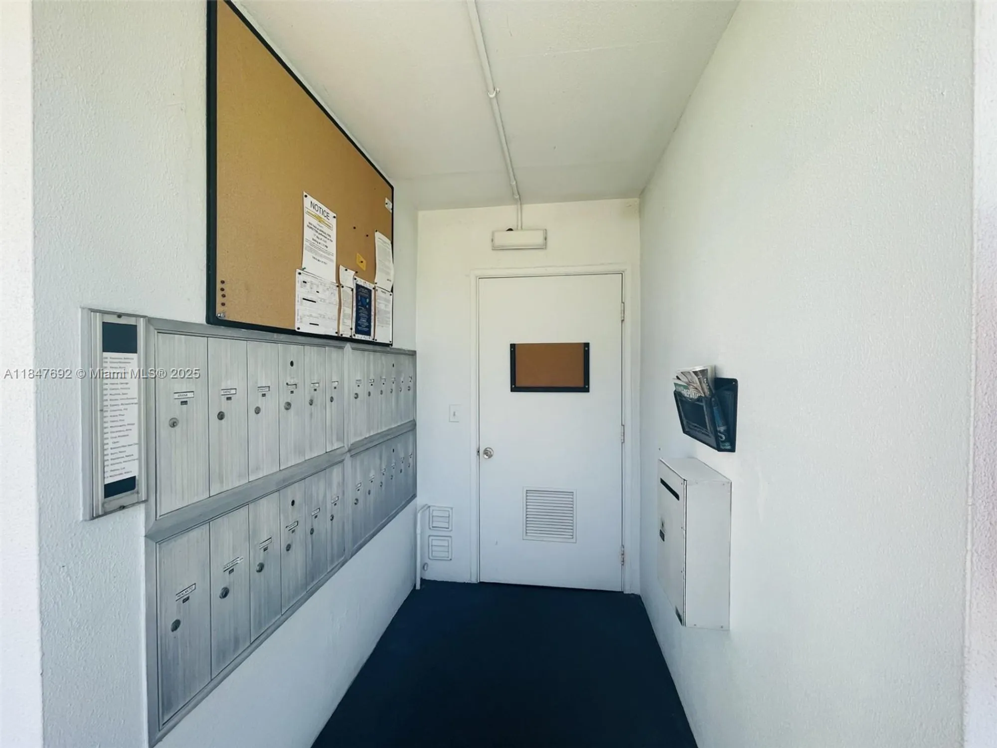 Property Slideshow image 20 of 36 | 293 newport t # 293, Deerfield Beach, FL, 33442