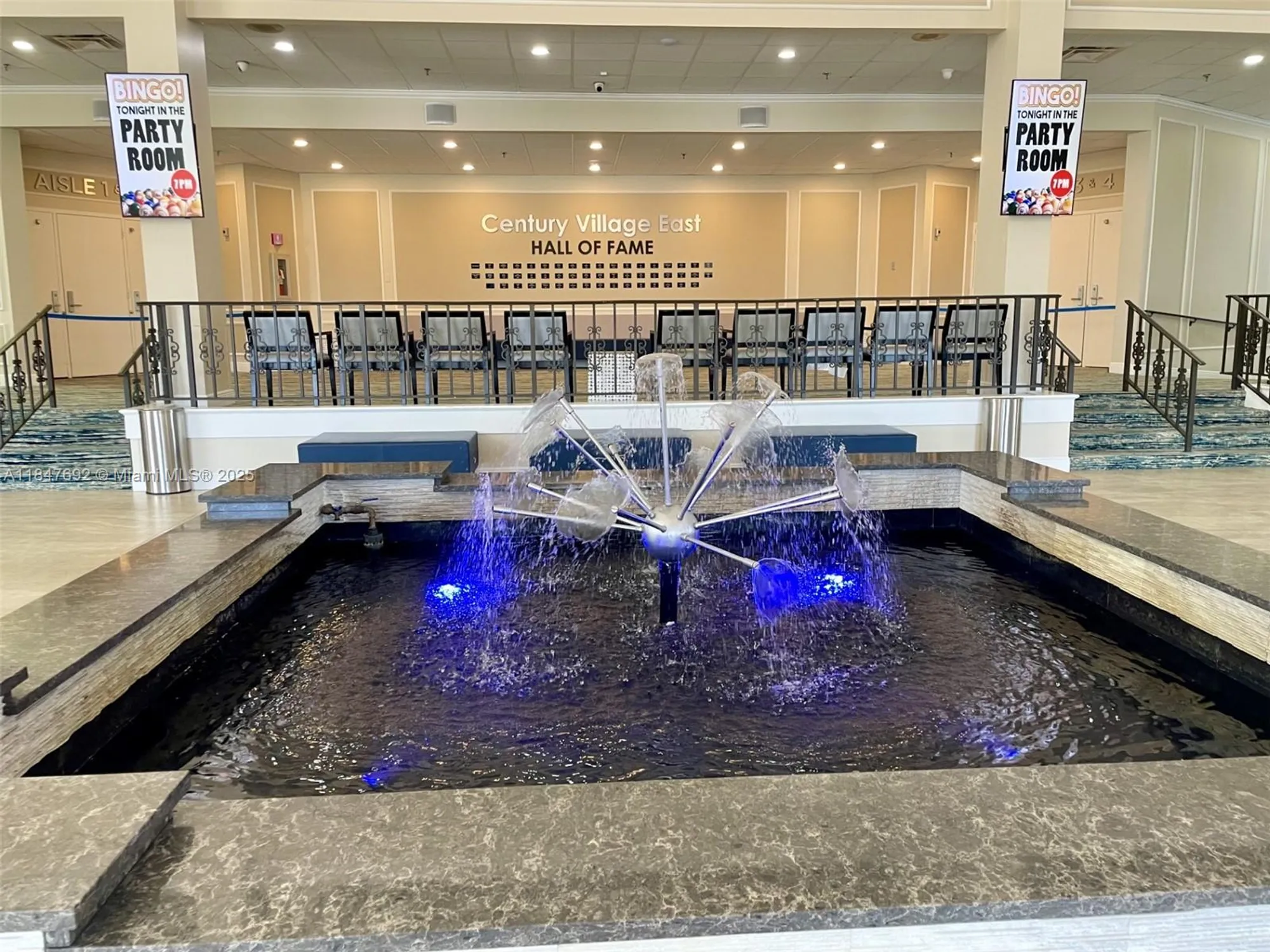 Property Slideshow image 31 of 36 | 293 newport t # 293, Deerfield Beach, FL, 33442