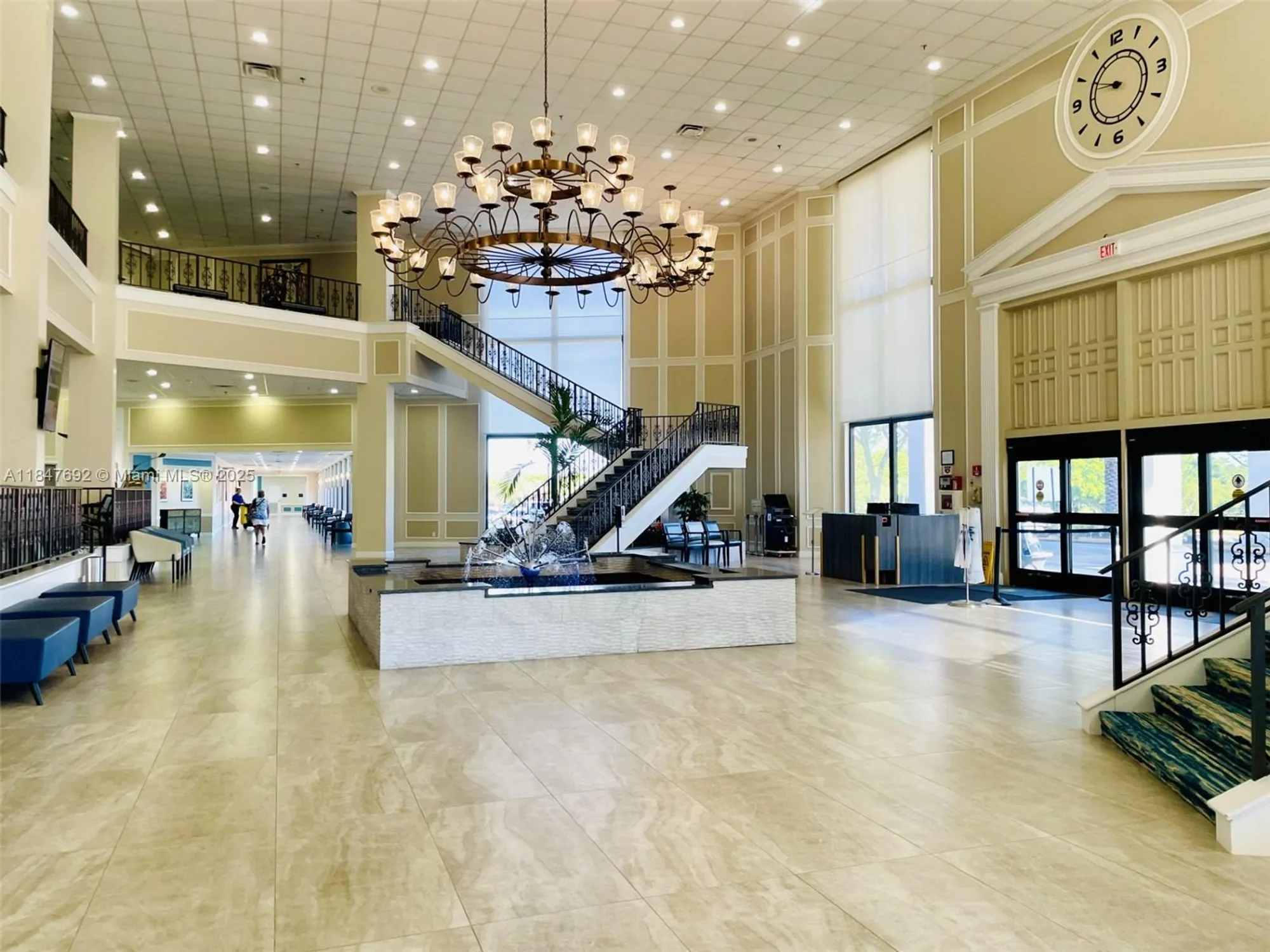 Property Slideshow image 32 of 36 | 293 newport t # 293, Deerfield Beach, FL, 33442