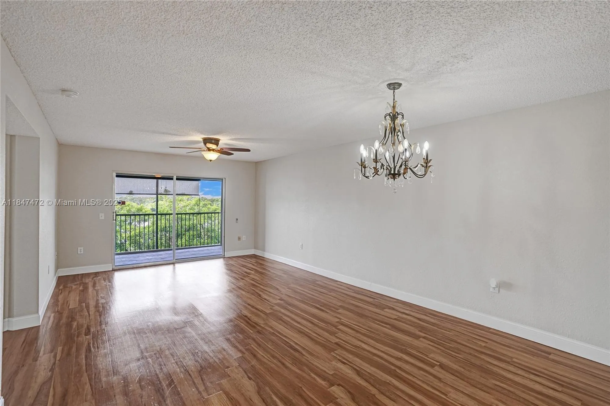 Property Slideshow image 15 of 37 | 13700 sw 14th st d410, Pembroke Pines, FL, 33027
