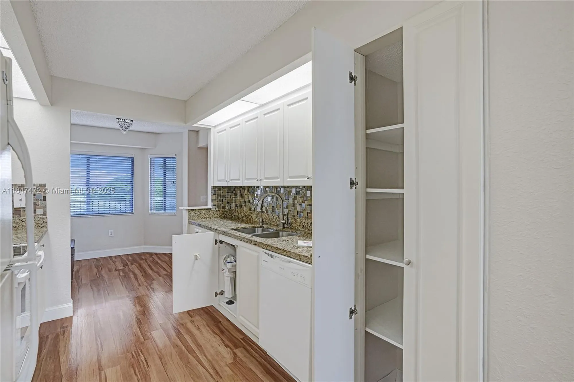 Property Slideshow image 11 of 37 | 13700 sw 14th st d410, Pembroke Pines, FL, 33027