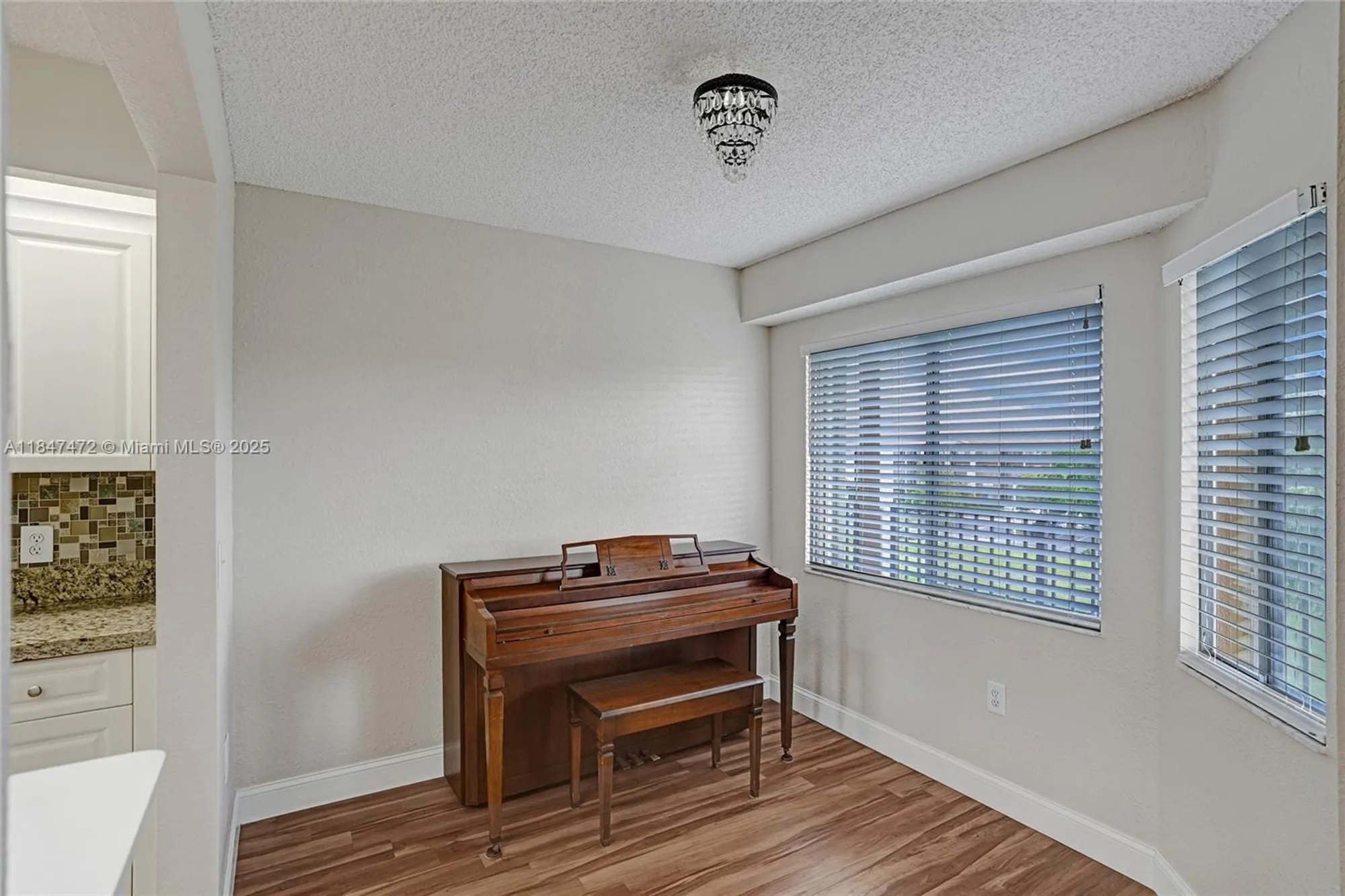 Property Slideshow image 12 of 37 | 13700 sw 14th st d410, Pembroke Pines, FL, 33027