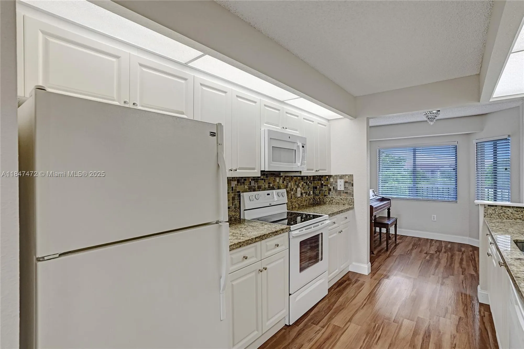 Property Slideshow image 8 of 37 | 13700 sw 14th st d410, Pembroke Pines, FL, 33027