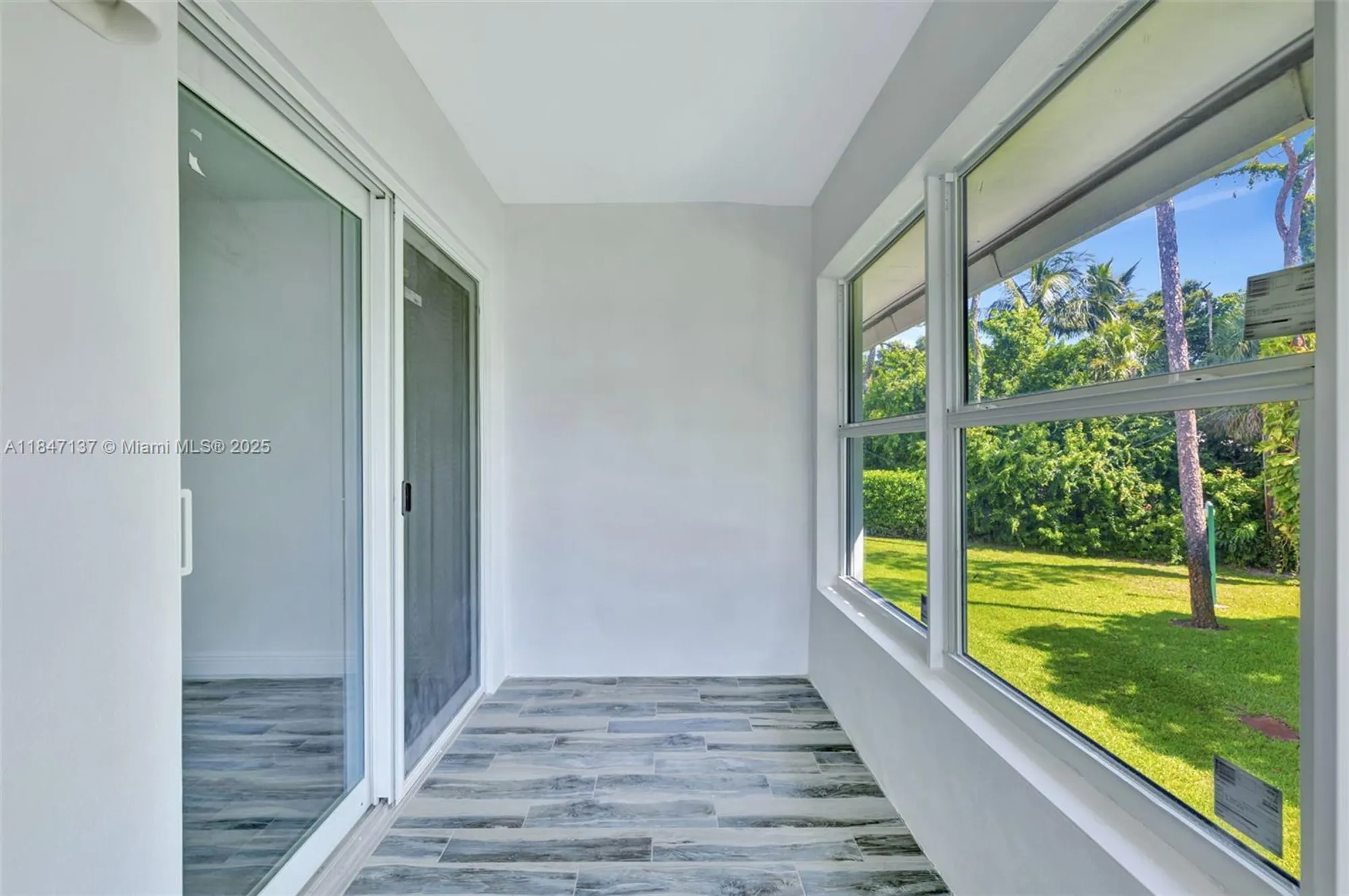 Property Slideshow image 15 of 62 | 2929 se ocean blvd apt f6, Stuart, FL, 34996