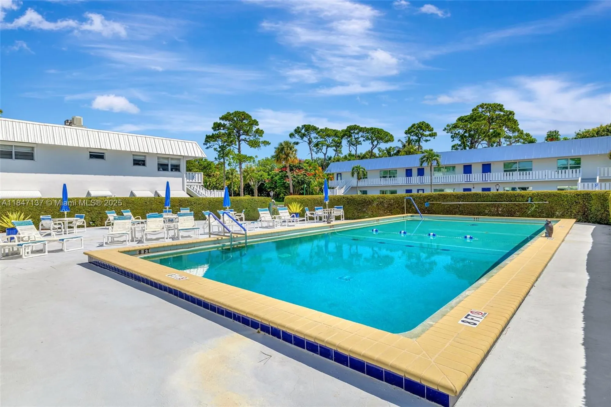 Property Slideshow image 27 of 62 | 2929 se ocean blvd apt f6, Stuart, FL, 34996