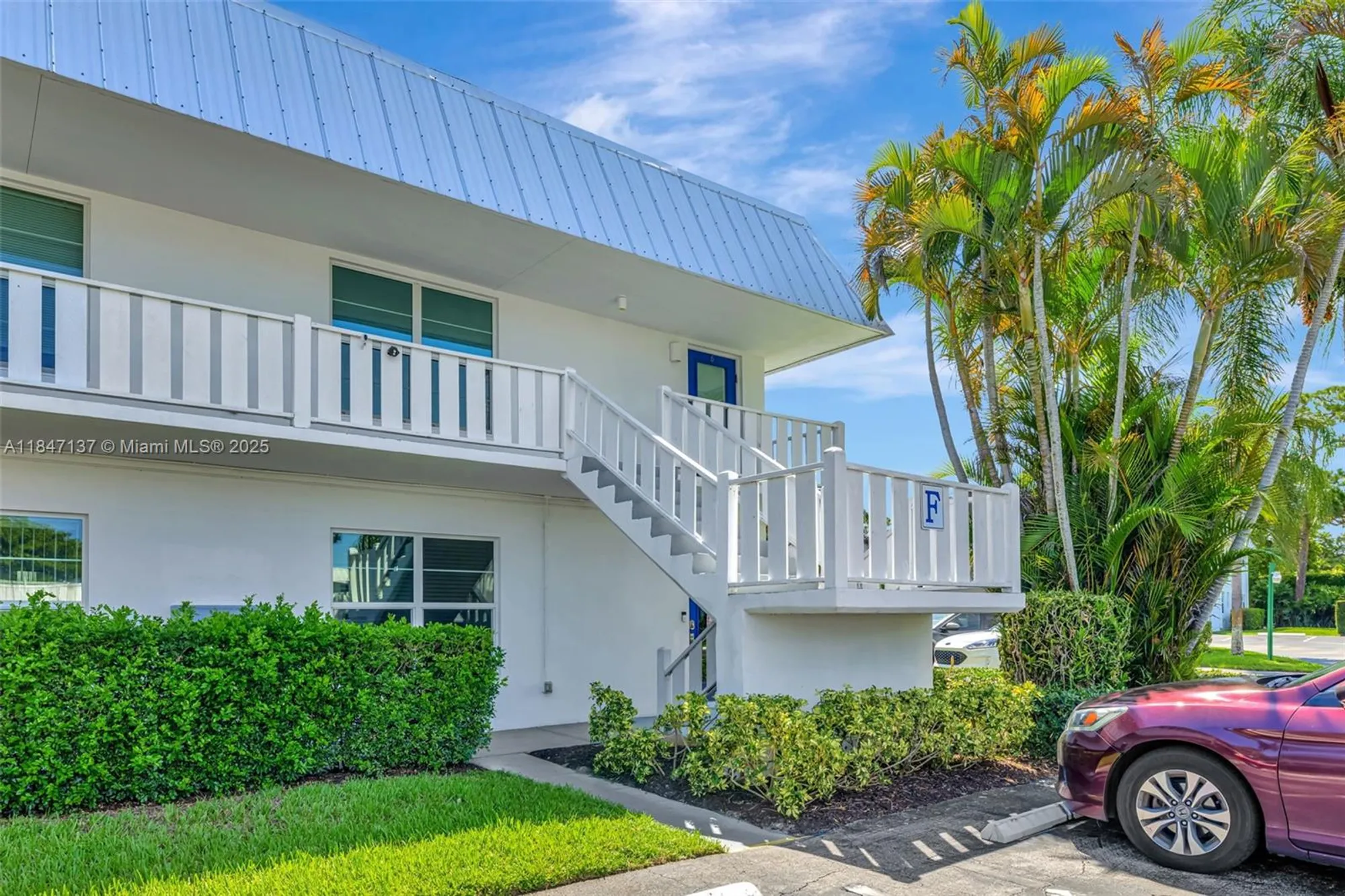 Property Slideshow image 37 of 62 | 2929 se ocean blvd apt f6, Stuart, FL, 34996