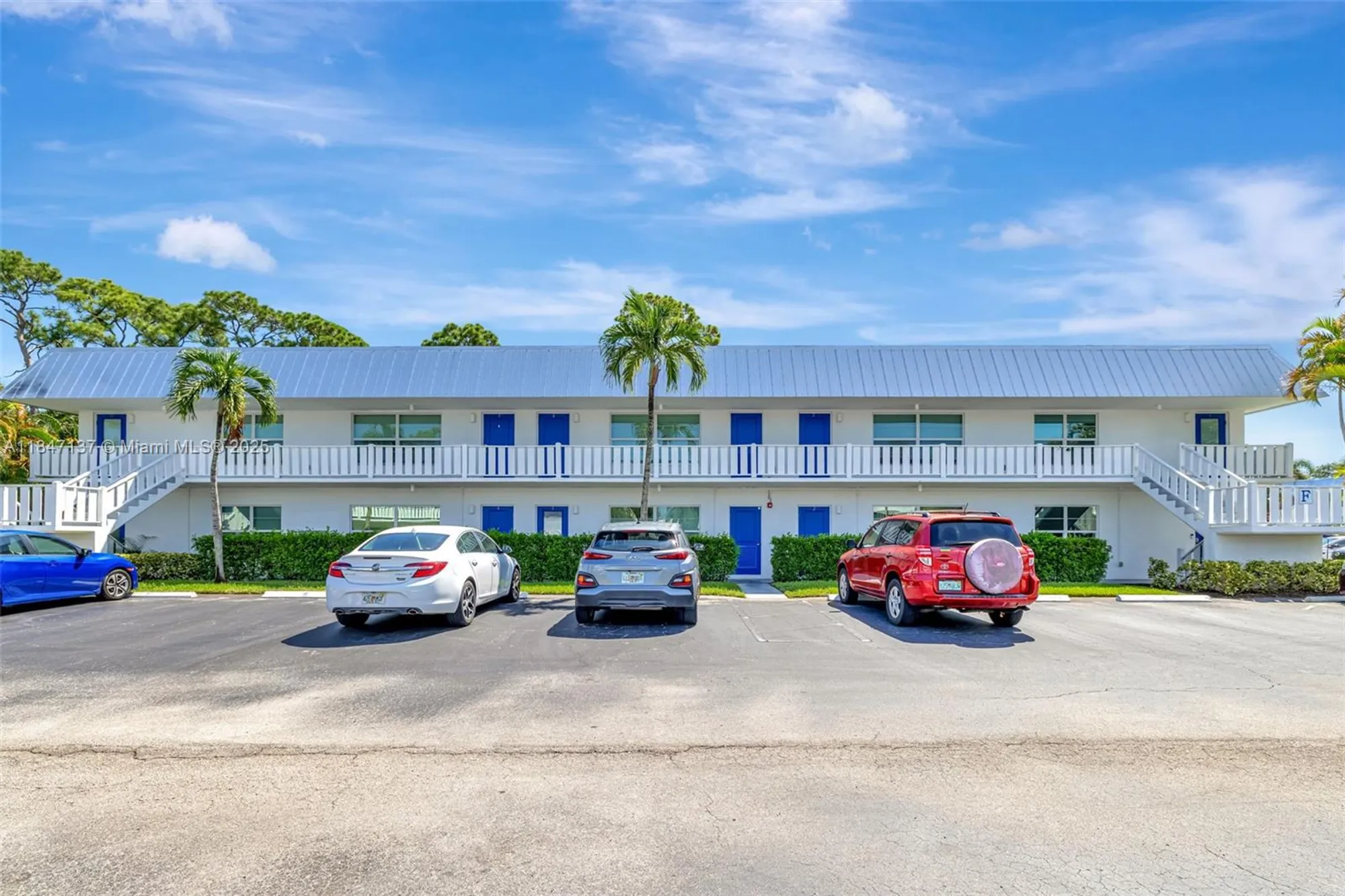 Property Slideshow image 32 of 62 | 2929 se ocean blvd apt f6, Stuart, FL, 34996