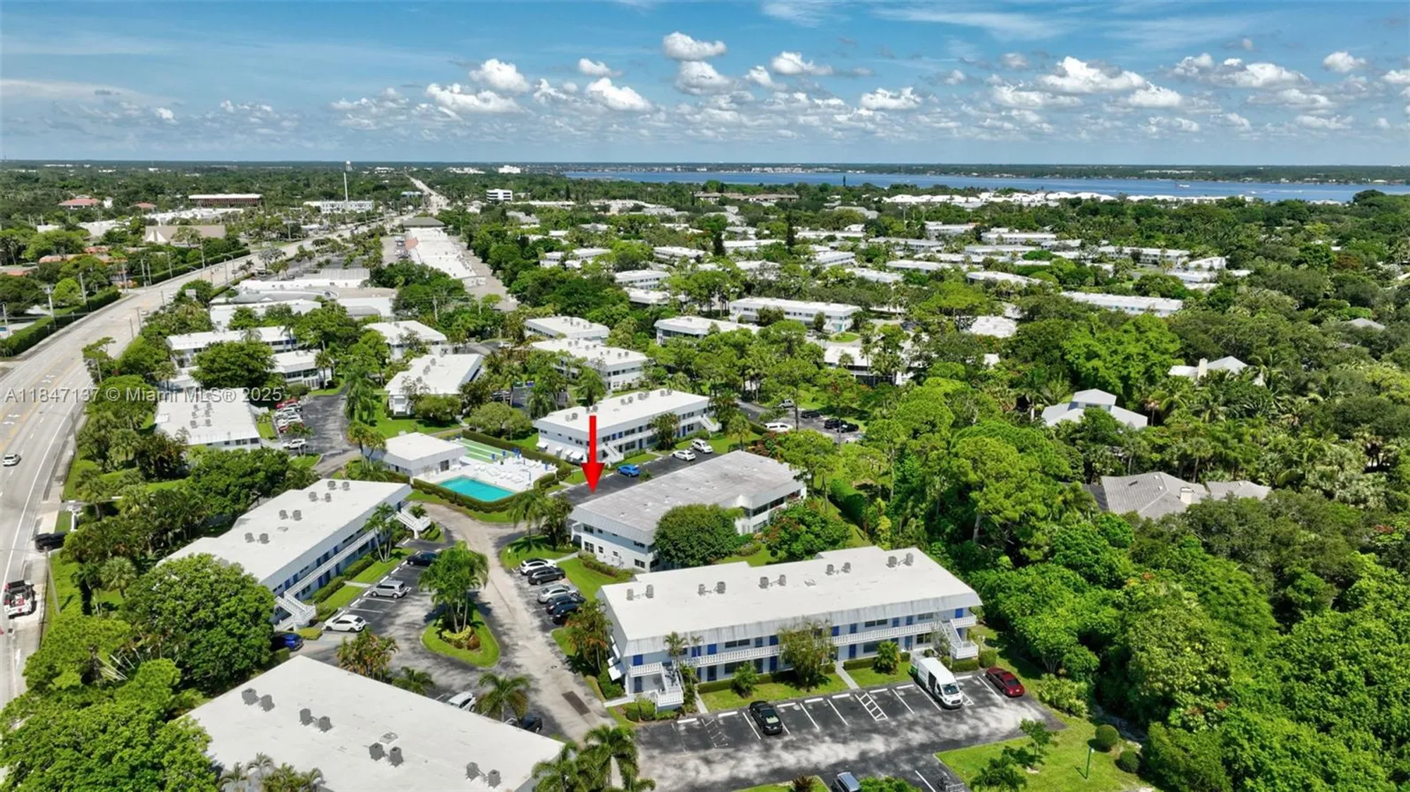 Property Slideshow image 41 of 62 | 2929 se ocean blvd apt f6, Stuart, FL, 34996