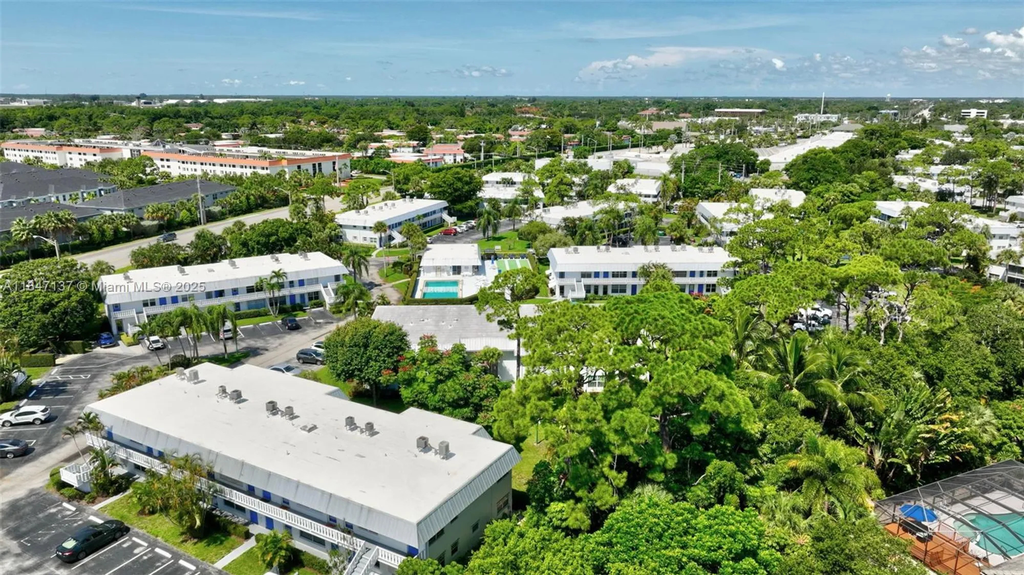 Property Slideshow image 55 of 62 | 2929 se ocean blvd apt f6, Stuart, FL, 34996