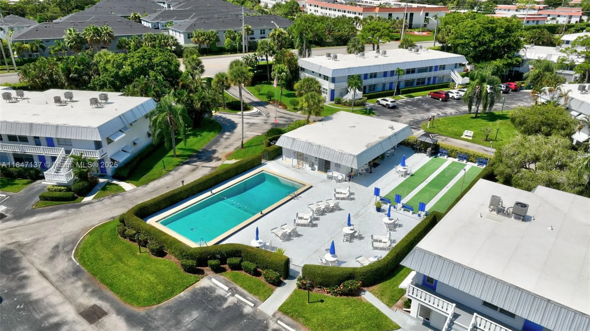 Property Slideshow image 57 of 62 | 2929 se ocean blvd apt f6, Stuart, FL, 34996