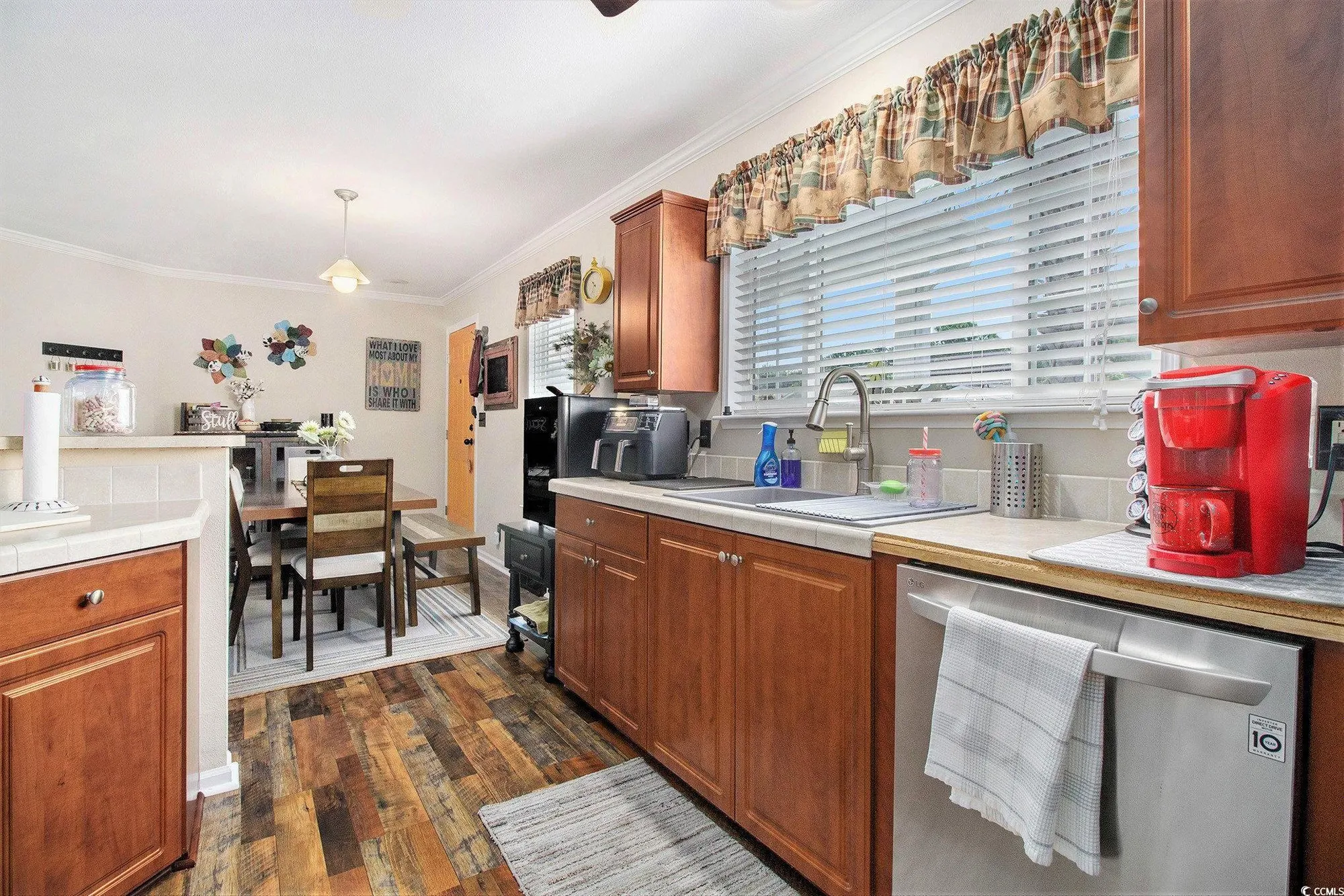 Property Slideshow image 7 of 18 | 594 woodholme dr, Conway, SC, 29526