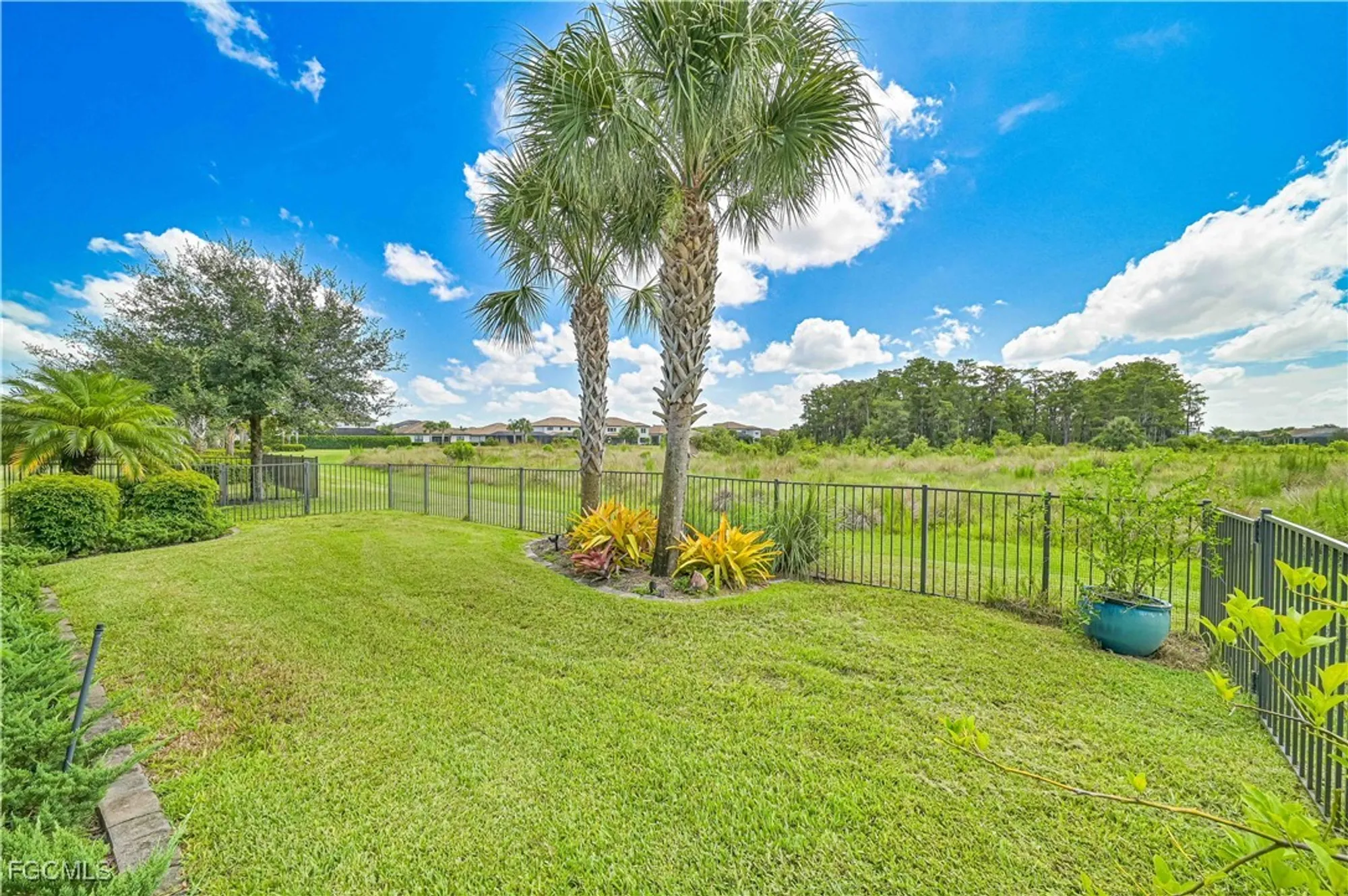 Property Slideshow image 36 of 44 | 19815 beverly park rd, Estero, FL, 33928