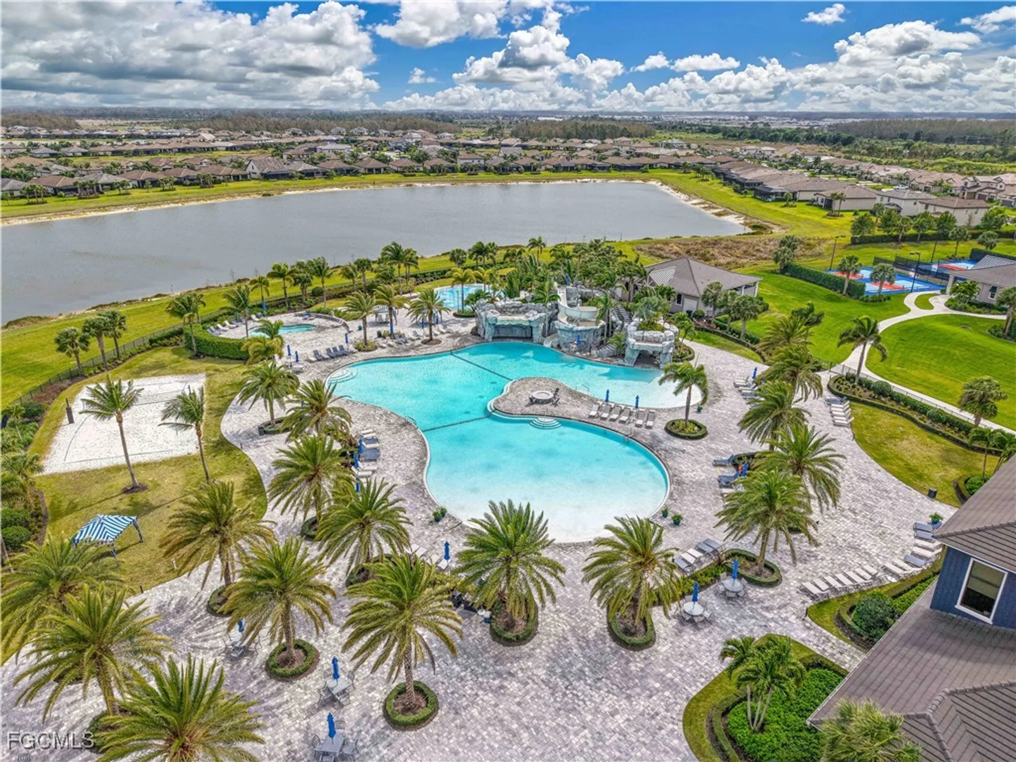 Property Slideshow image 39 of 44 | 19815 beverly park rd, Estero, FL, 33928