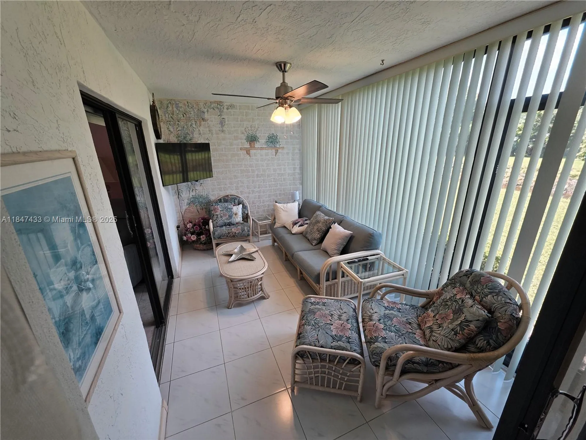 Property Slideshow image 15 of 41 | 6220 kings gate cir, Delray Beach, FL, 33484