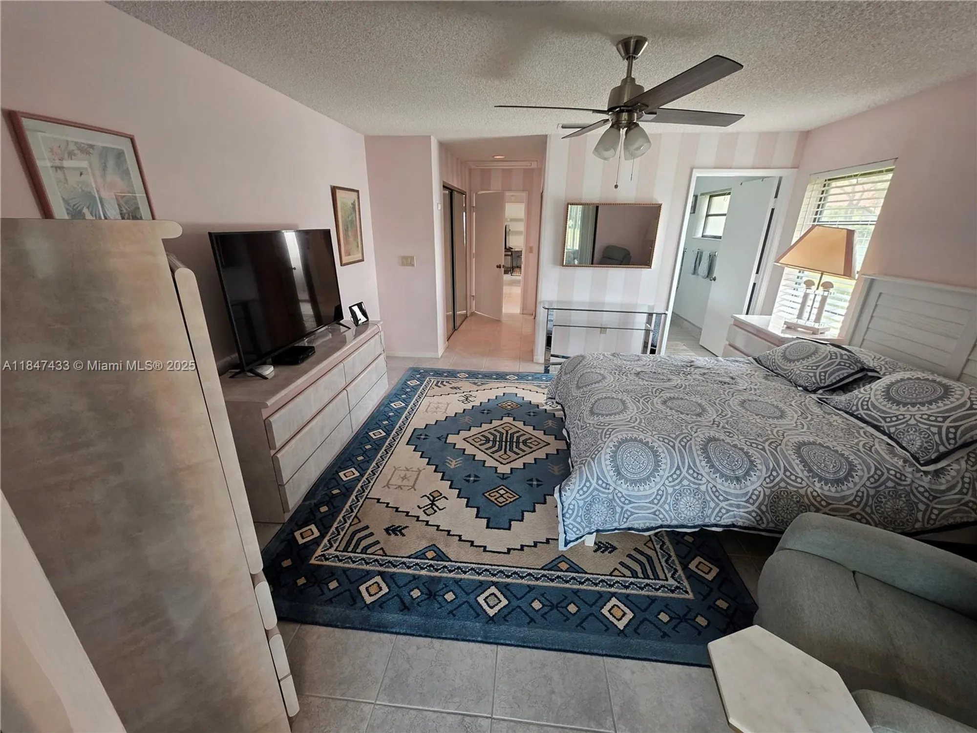 Property Slideshow image 17 of 41 | 6220 kings gate cir, Delray Beach, FL, 33484