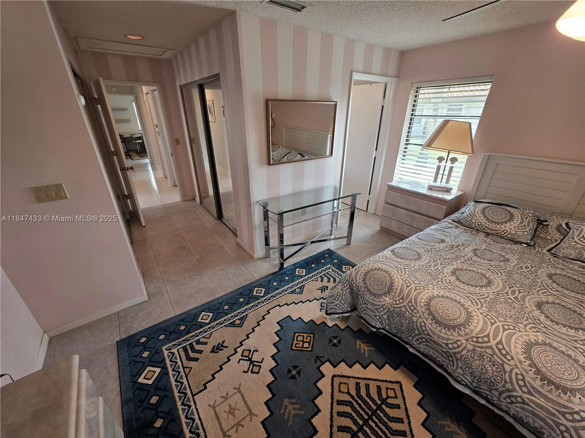 Property Slideshow image 19 of 41 | 6220 kings gate cir, Delray Beach, FL, 33484