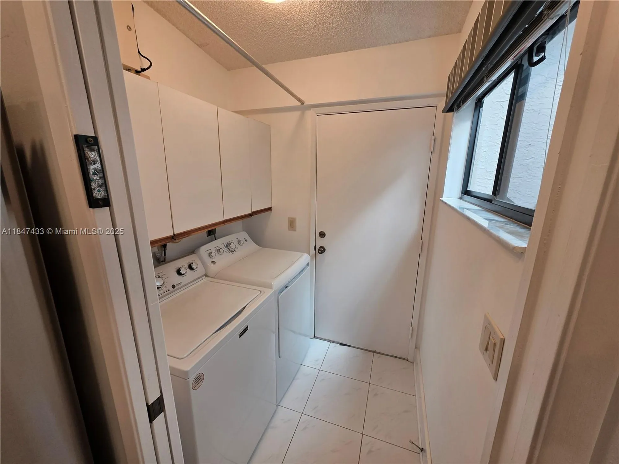 Property Slideshow image 32 of 41 | 6220 kings gate cir, Delray Beach, FL, 33484