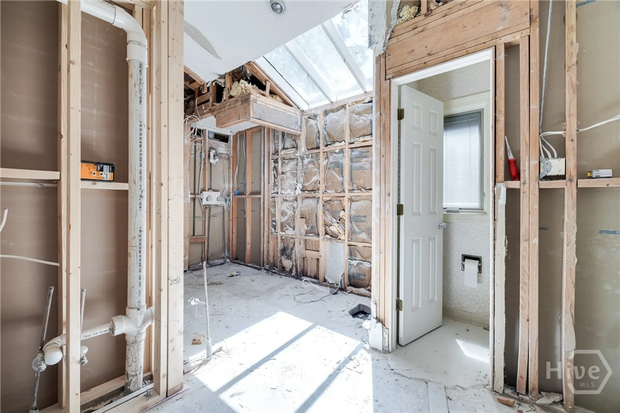 Property Slideshow image 20 of 35 | 115 wickersham dr, Savannah, GA, 31411