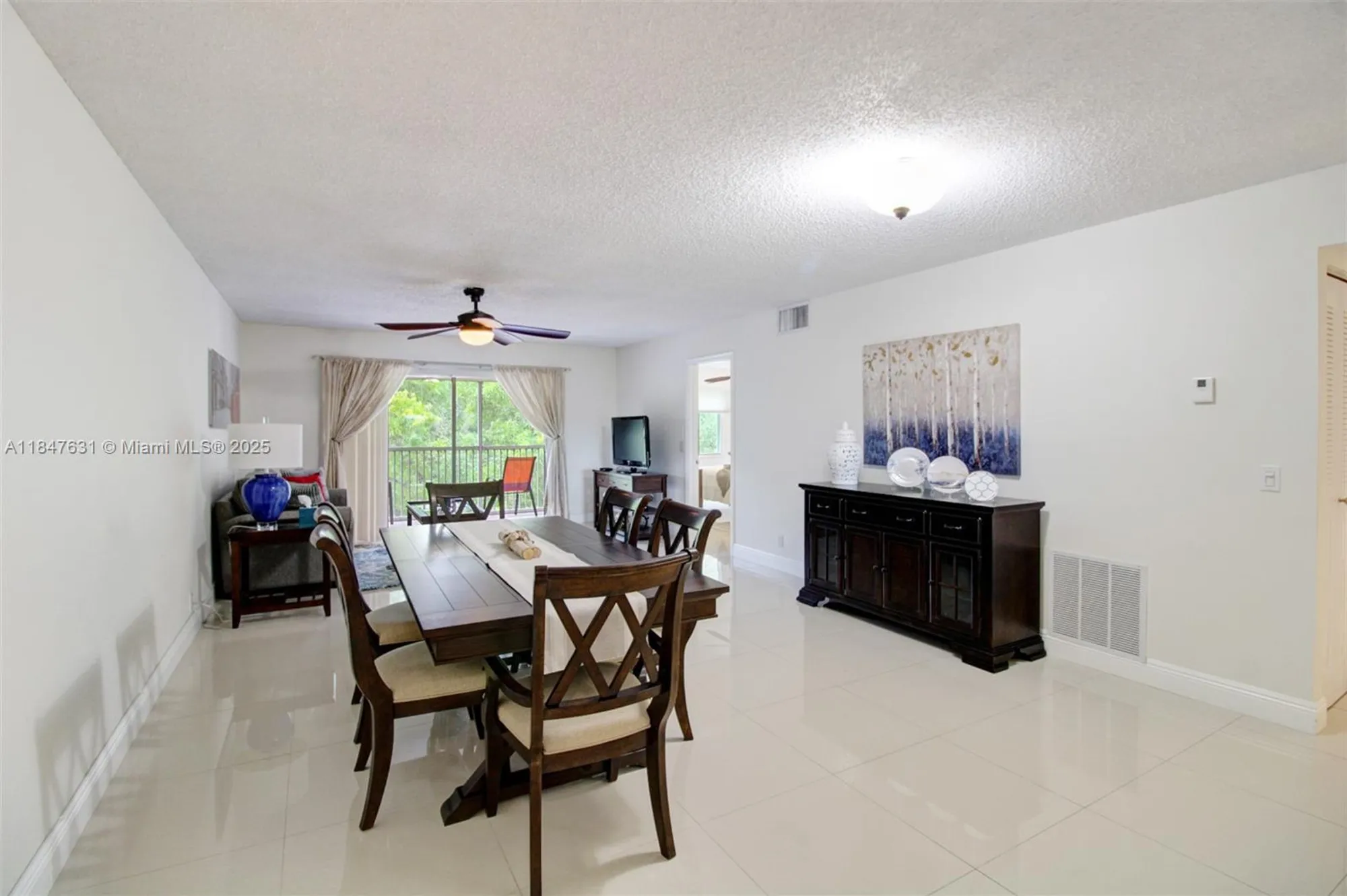Property Slideshow image 4 of 16 | 1110 sw 125th ave apt 408m, Pembroke Pines, FL, 33027