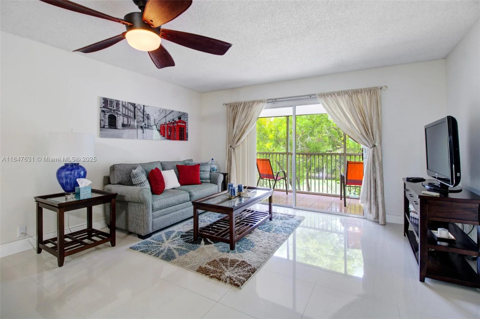 Property Slideshow image 6 of 16 | 1110 sw 125th ave apt 408m, Pembroke Pines, FL, 33027