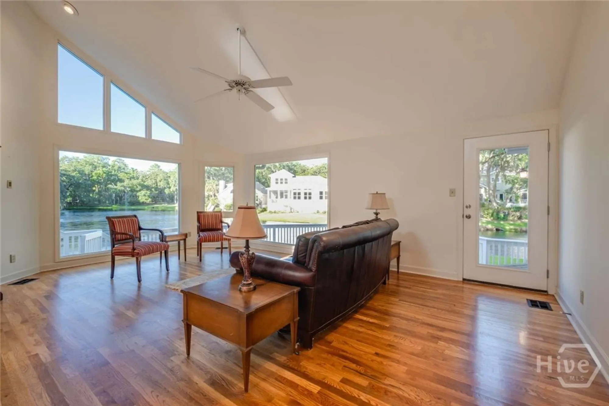 Property Slideshow image 4 of 25 | 38 mainsail xing, Savannah, GA, 31411