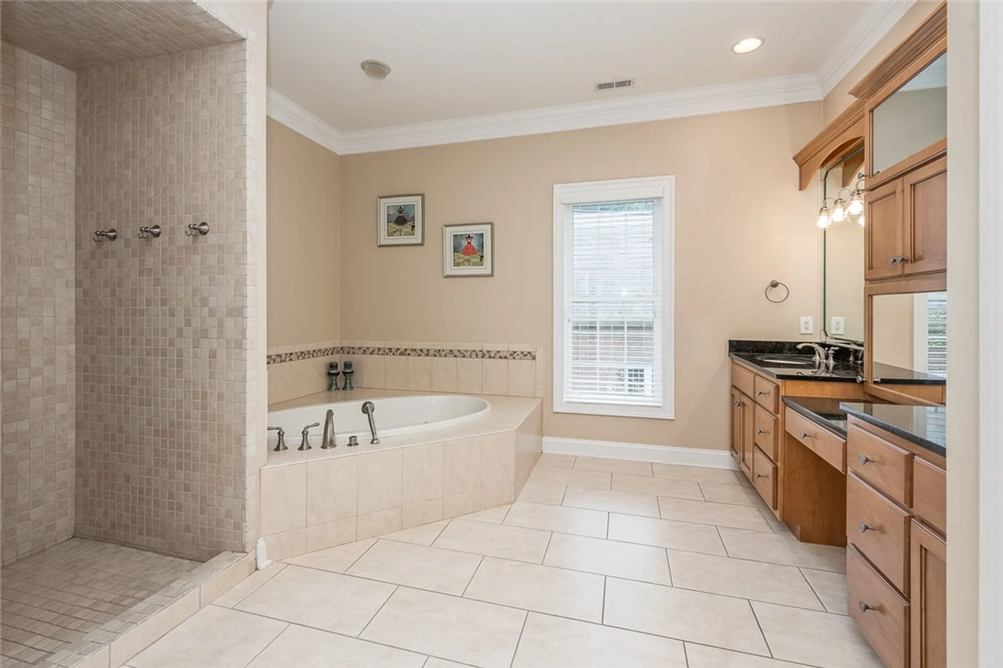 Property Slideshow image 19 of 47 | 228 royal dublin, Williamsburg, VA, 23188