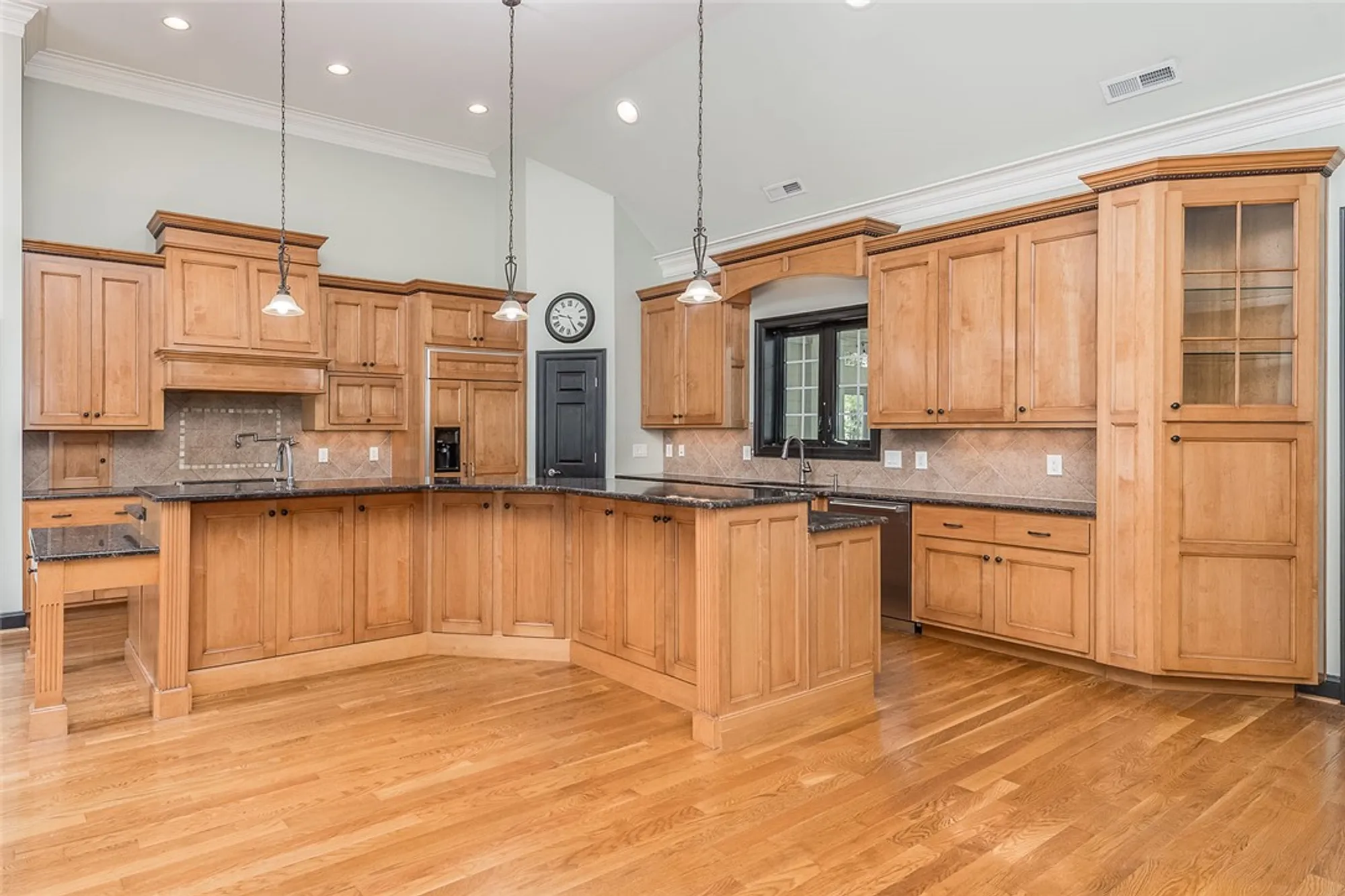 Property Slideshow image 11 of 47 | 228 royal dublin, Williamsburg, VA, 23188