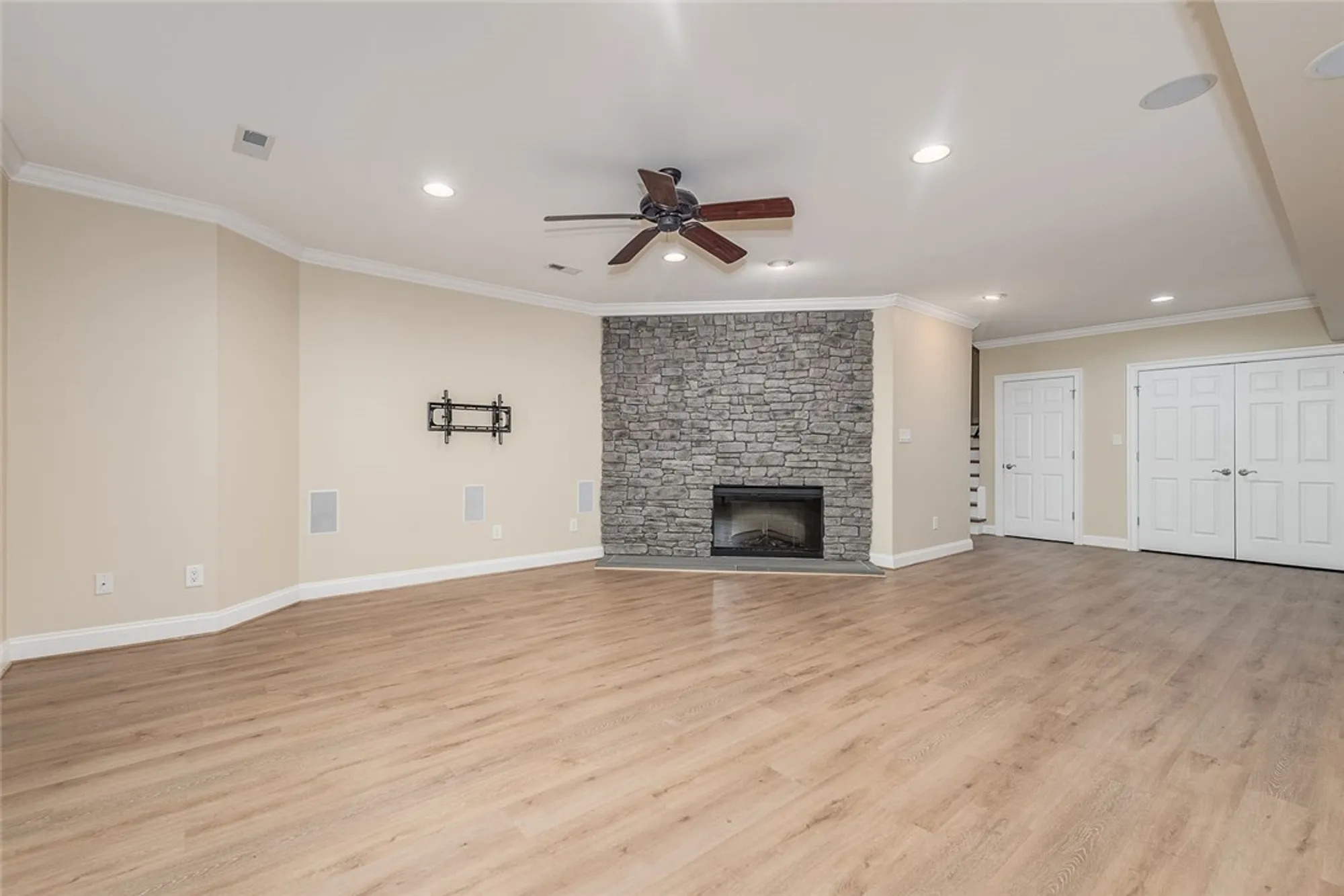 Property Slideshow image 35 of 47 | 228 royal dublin, Williamsburg, VA, 23188