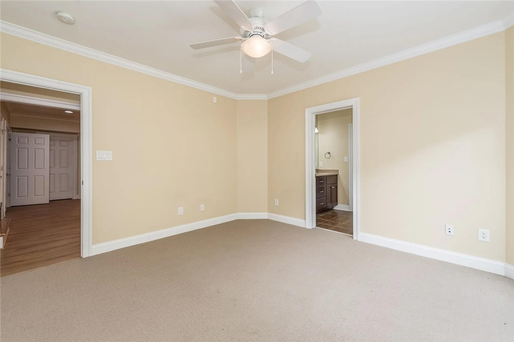 Property Slideshow image 42 of 47 | 228 royal dublin, Williamsburg, VA, 23188