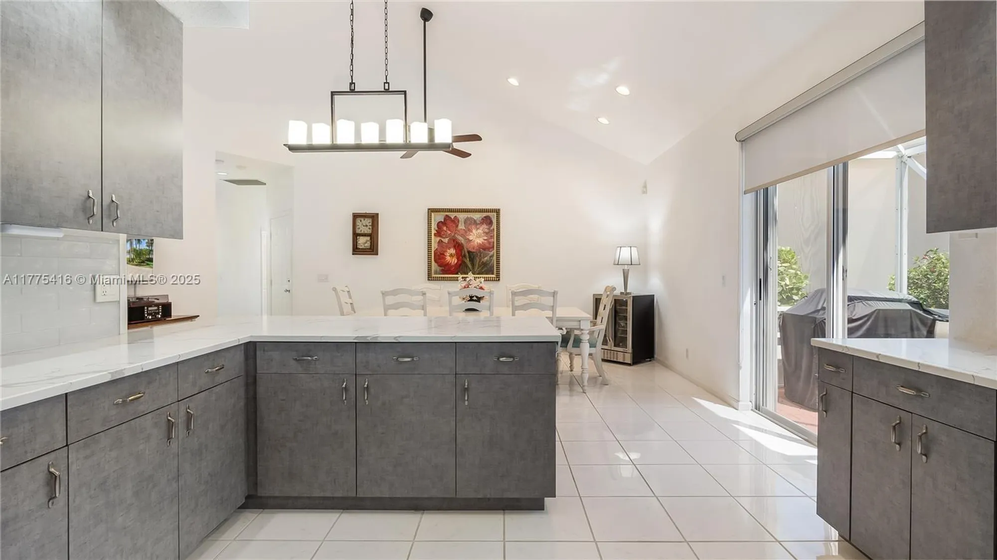 Property Slideshow image 7 of 47 | 11893 fountainside cir, Boynton Beach, FL, 33437