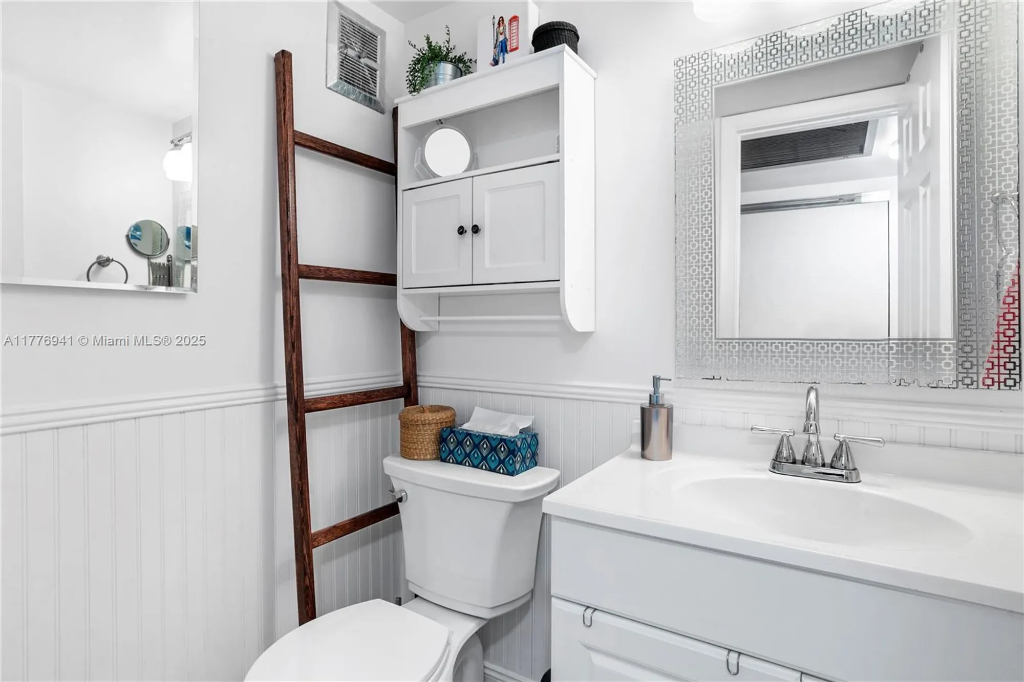 Property Slideshow image 9 of 12 | 148 canterbury f # 148, West Palm Beach, FL, 33417