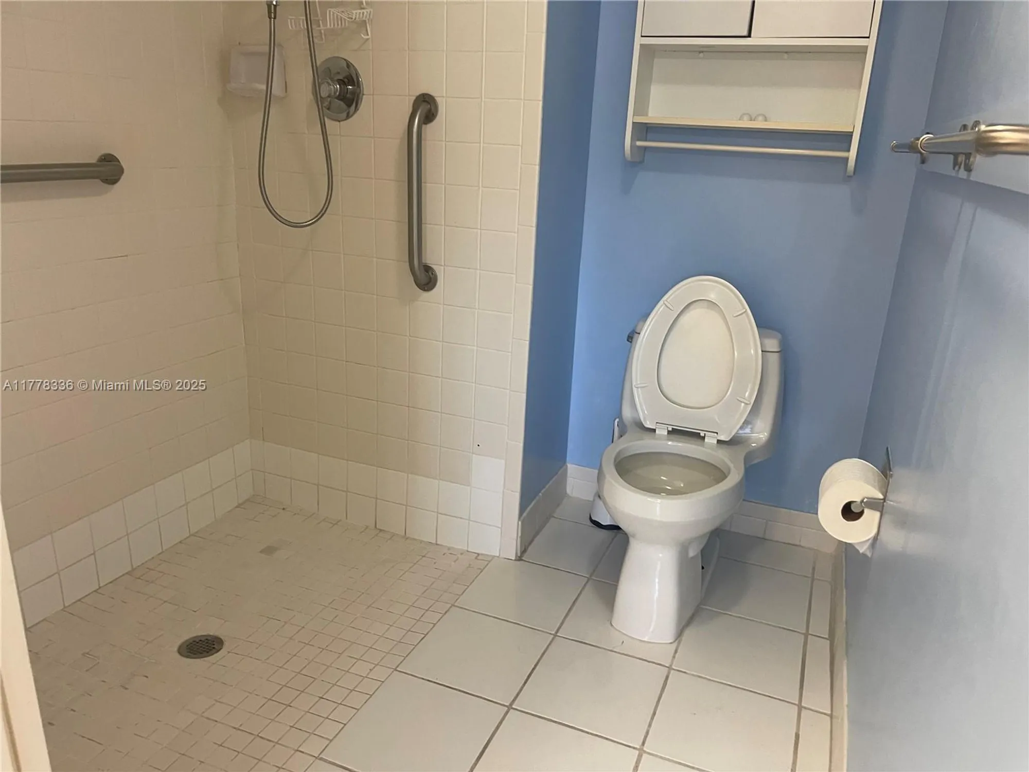 Property Slideshow image 19 of 34 | 950 sw 138th ave apt 102b, Pembroke Pines, FL, 33027