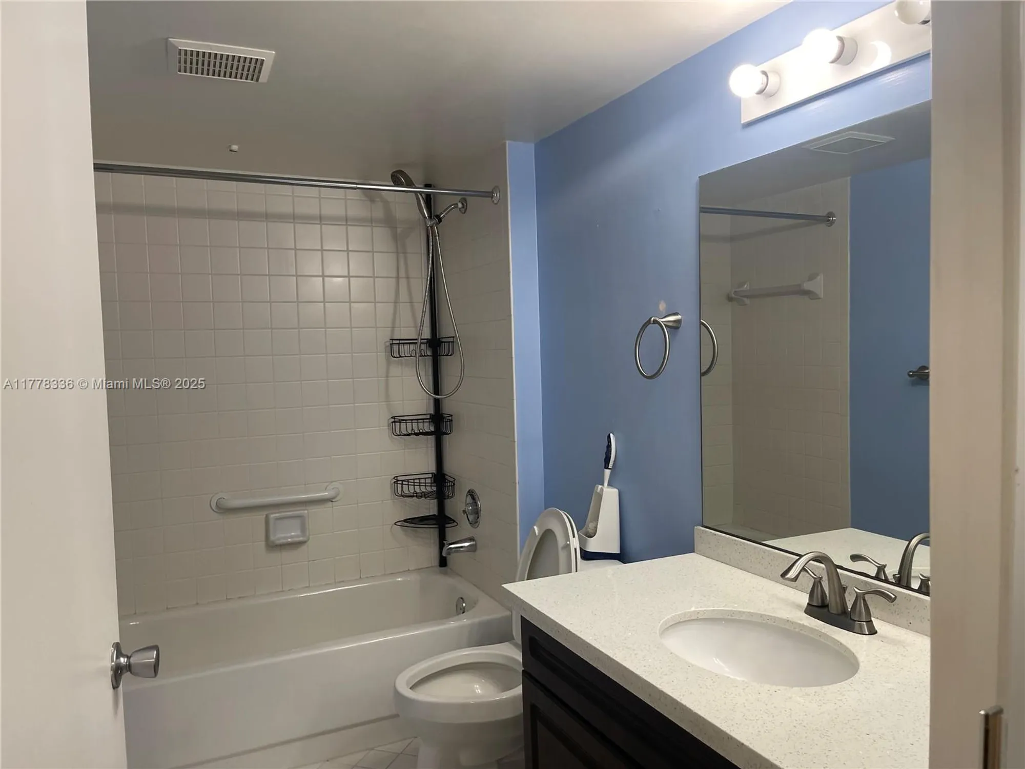 Property Slideshow image 23 of 34 | 950 sw 138th ave apt 102b, Pembroke Pines, FL, 33027
